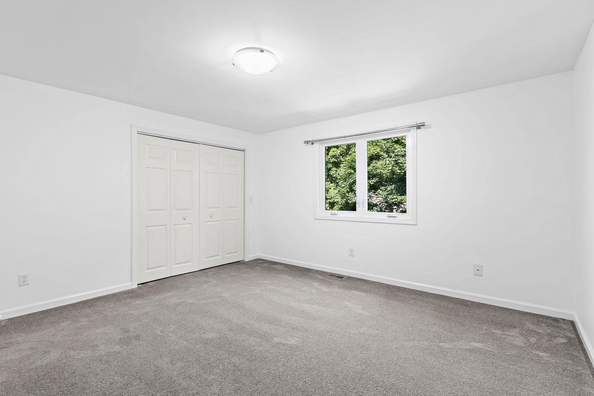 608 Maple Brook Rd # 608 Property Photo 27