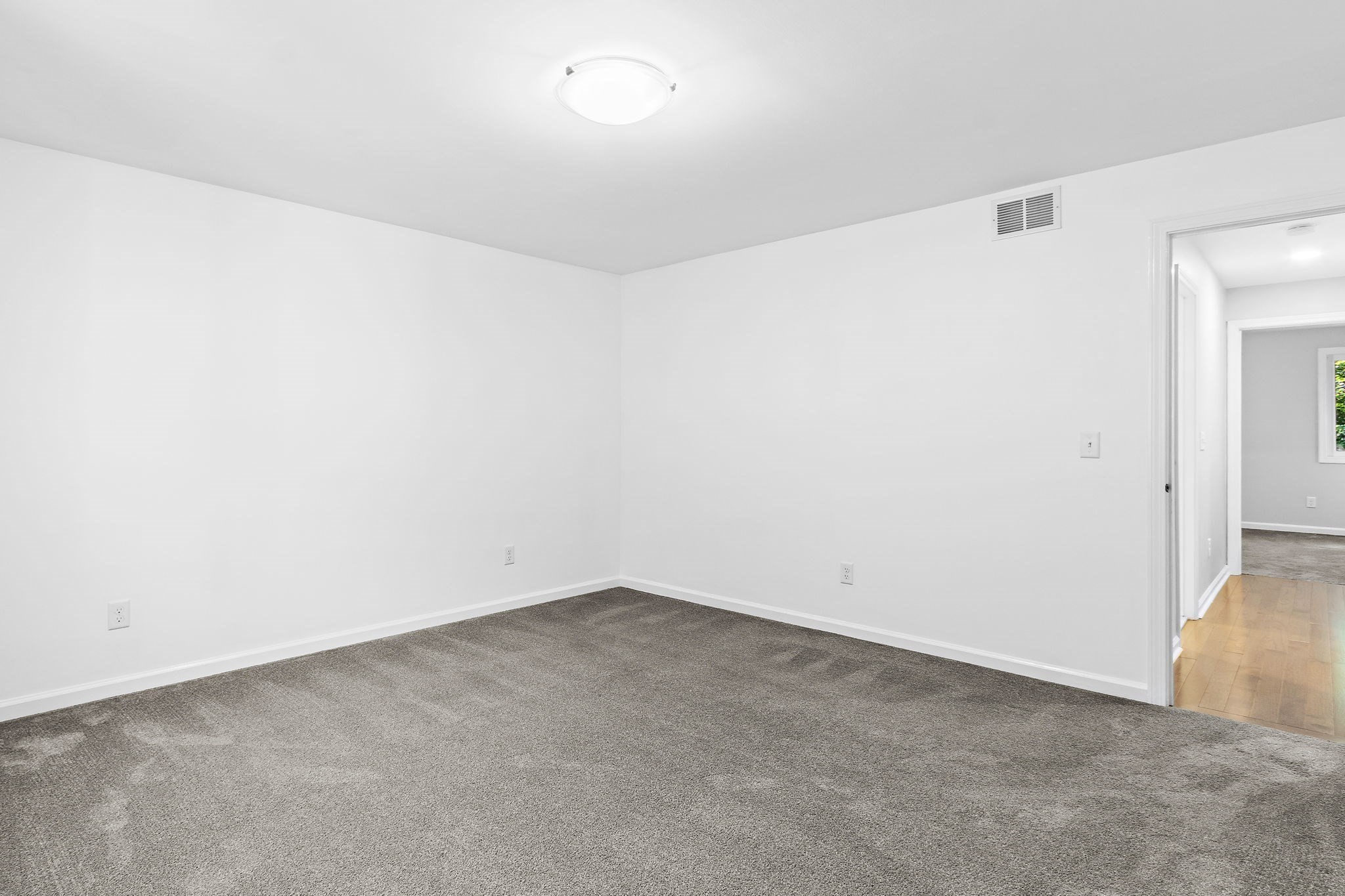 608 Maple Brook Rd # 608 Property Photo 29