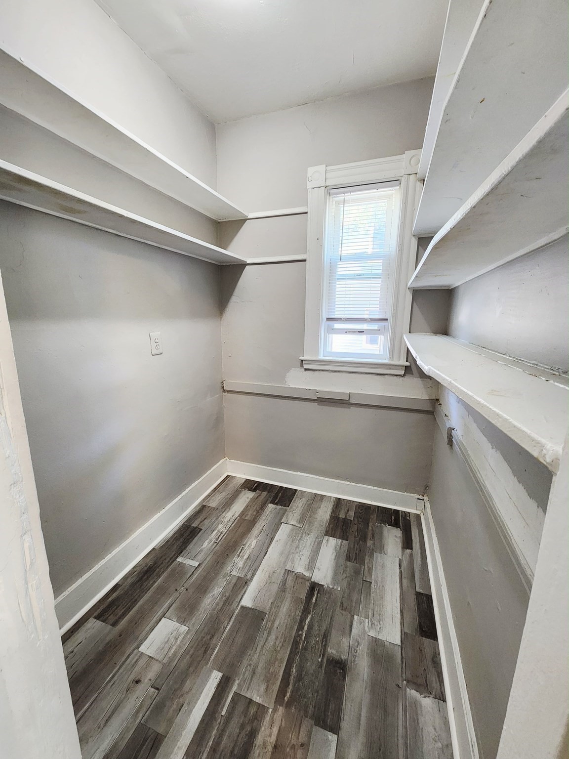 38 Bellevue St # 2 Property Photo 5