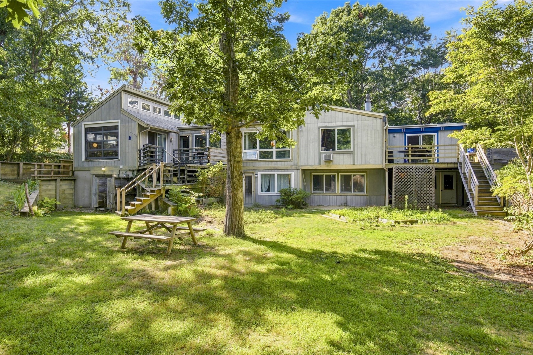 365 Chequessett Neck Rd Property Photo 5