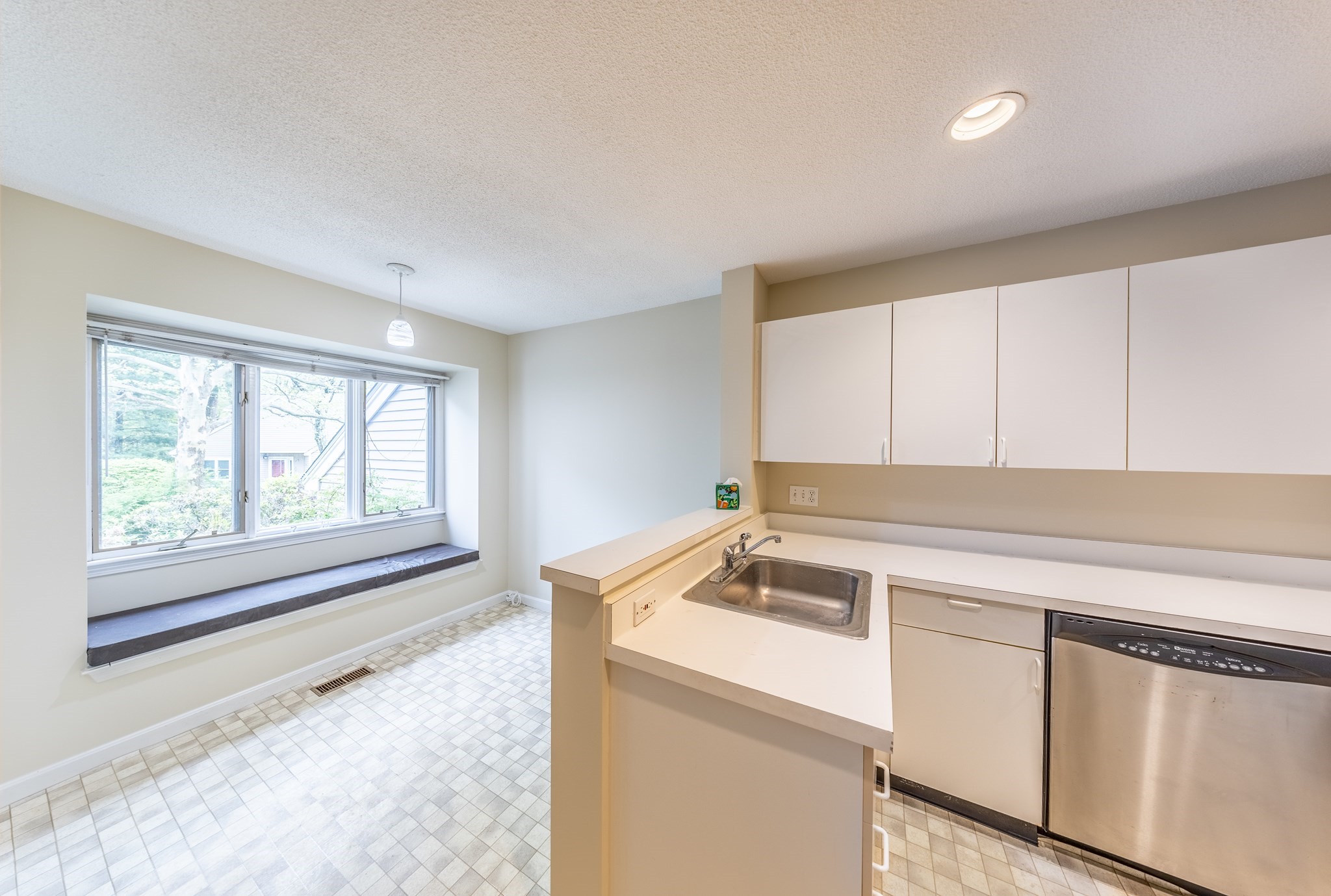 49 Bishops Forest Dr # 49 Property Photo 10