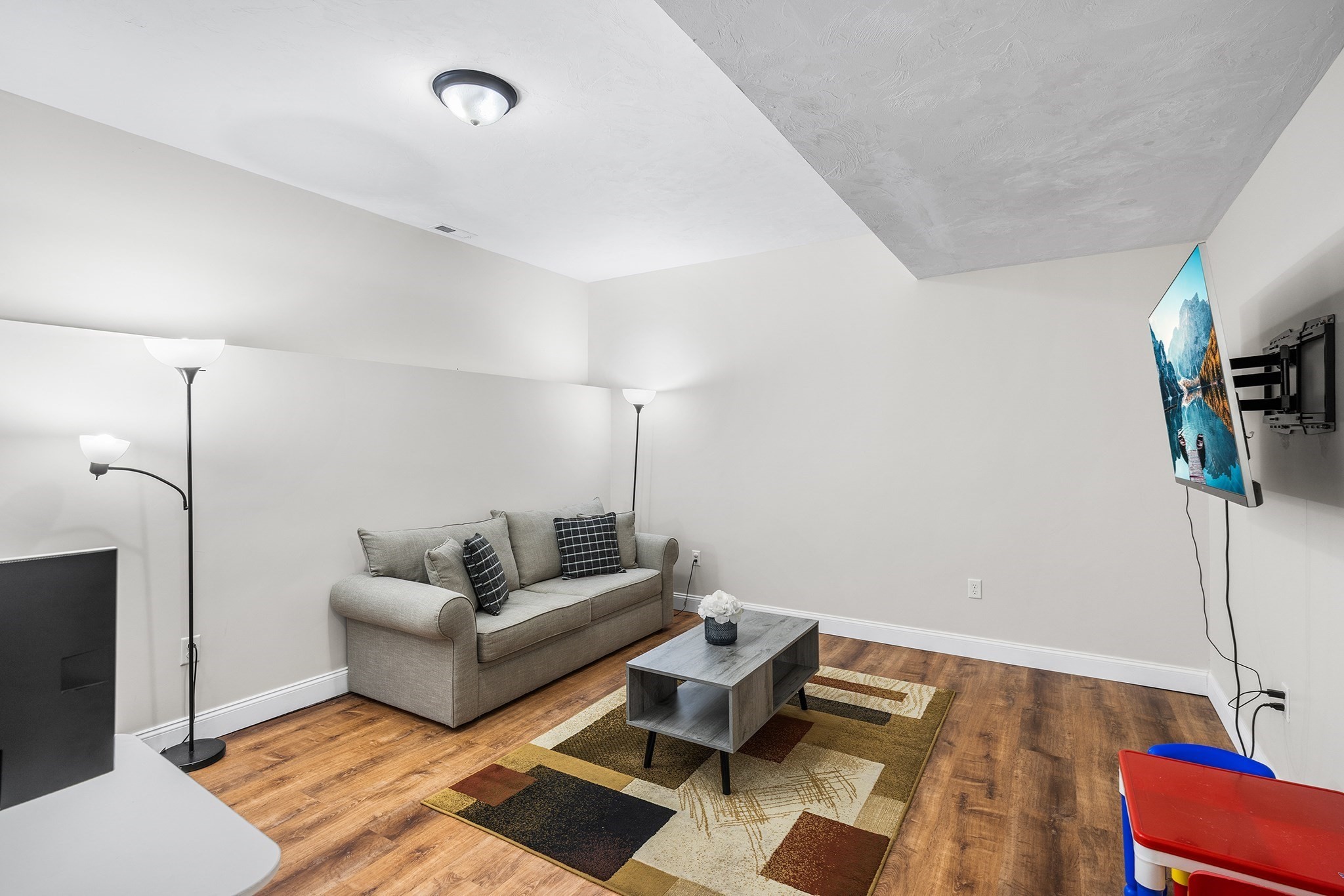10 Egan Ave Property Photo 29