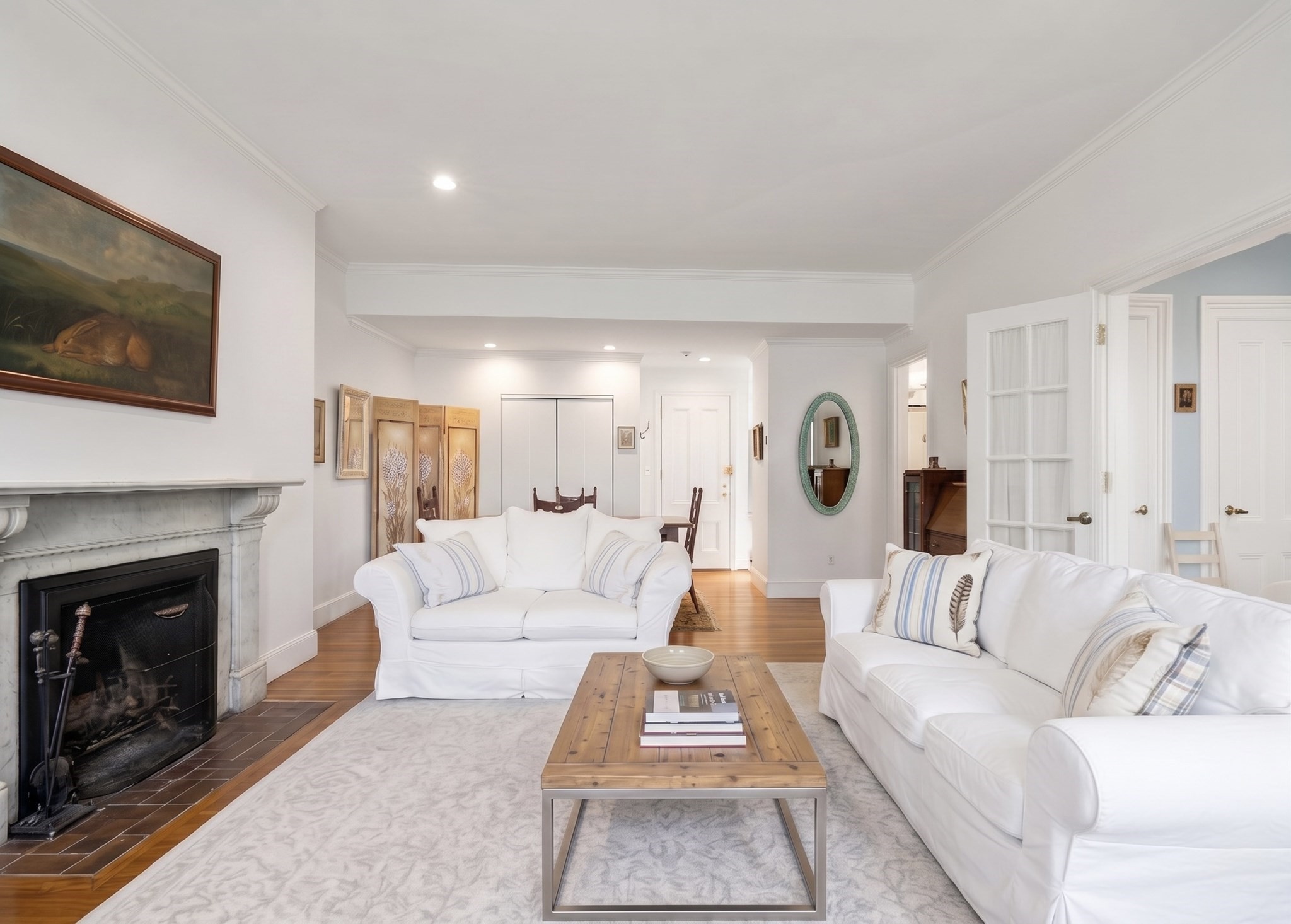 277 Beacon St # 4a Property Photo 3