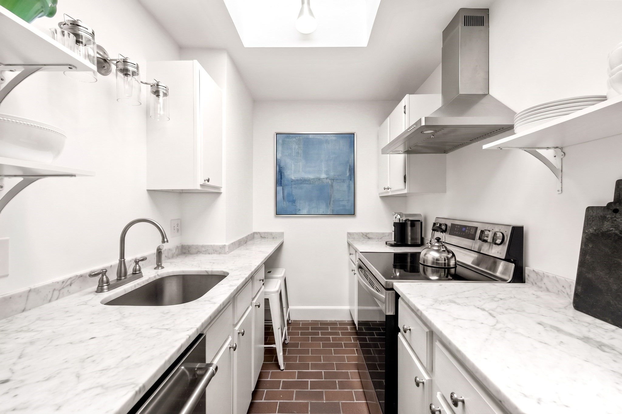 277 Beacon St # 4a Property Photo 6