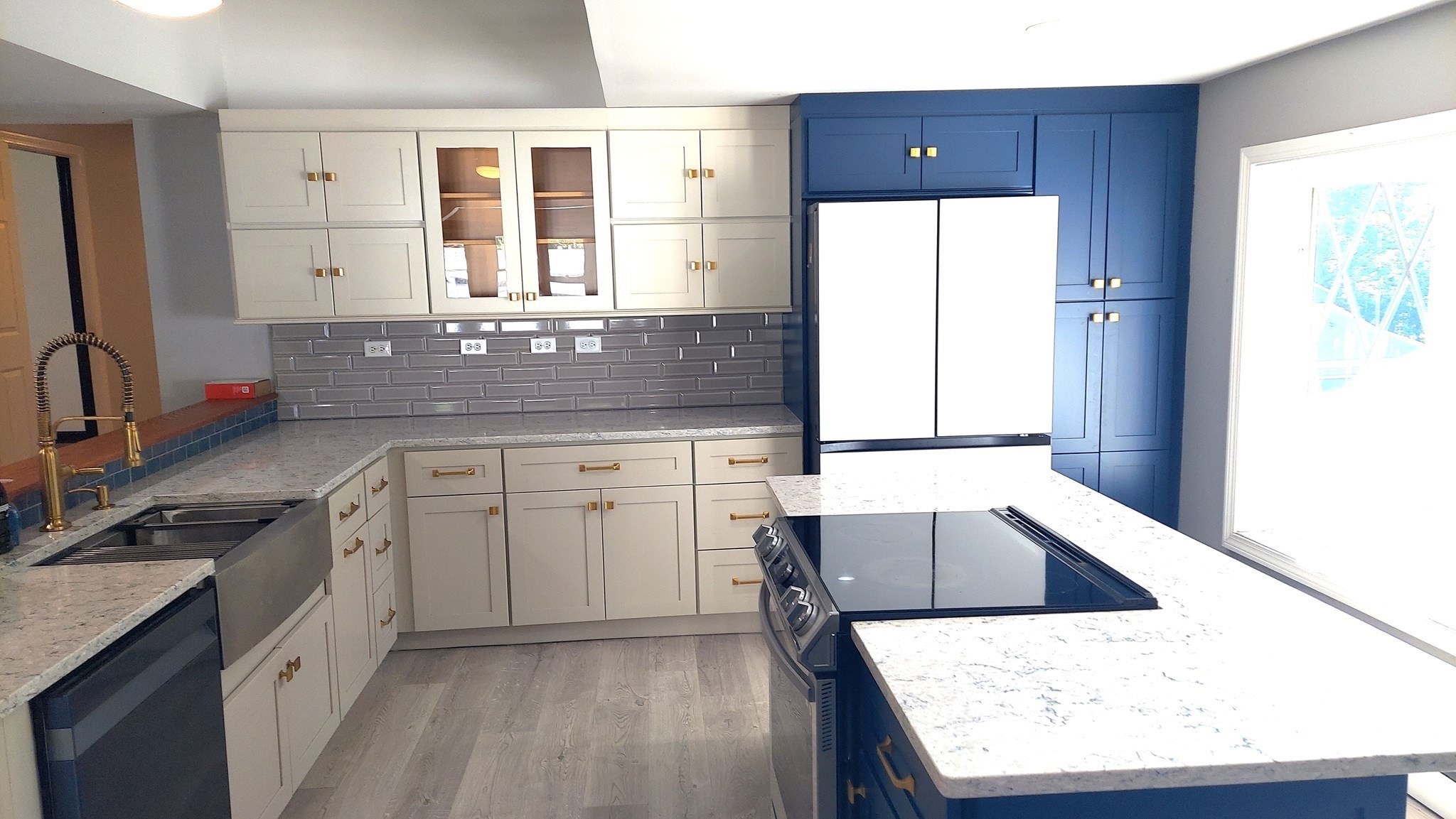 51 Old City Rd # B Property Photo 3