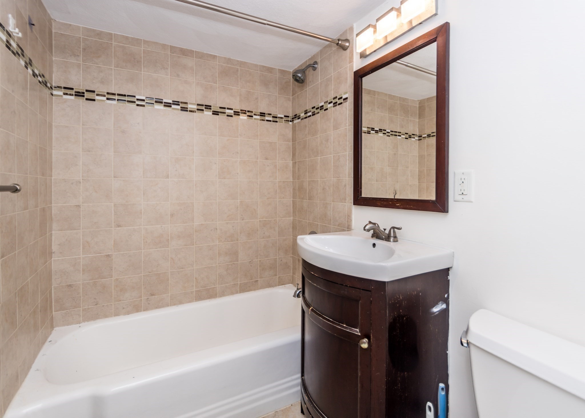 1105 Lexington Street # 1 Property Photo 6