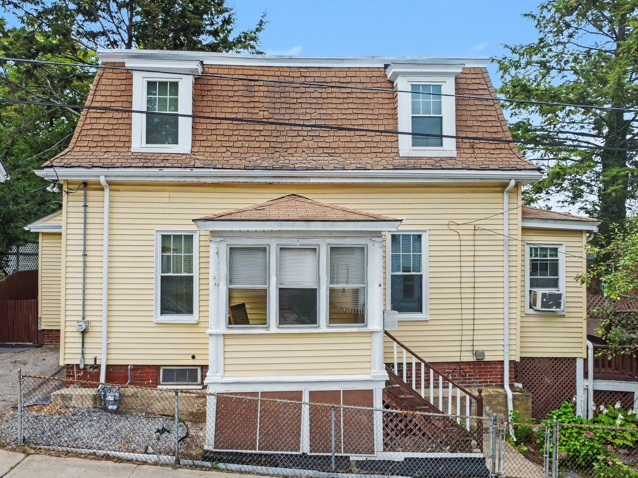 9 Varnum Street Property Photo 1
