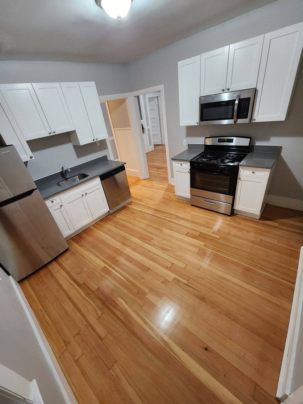 38 Bellevue St # 1 Property Photo 3