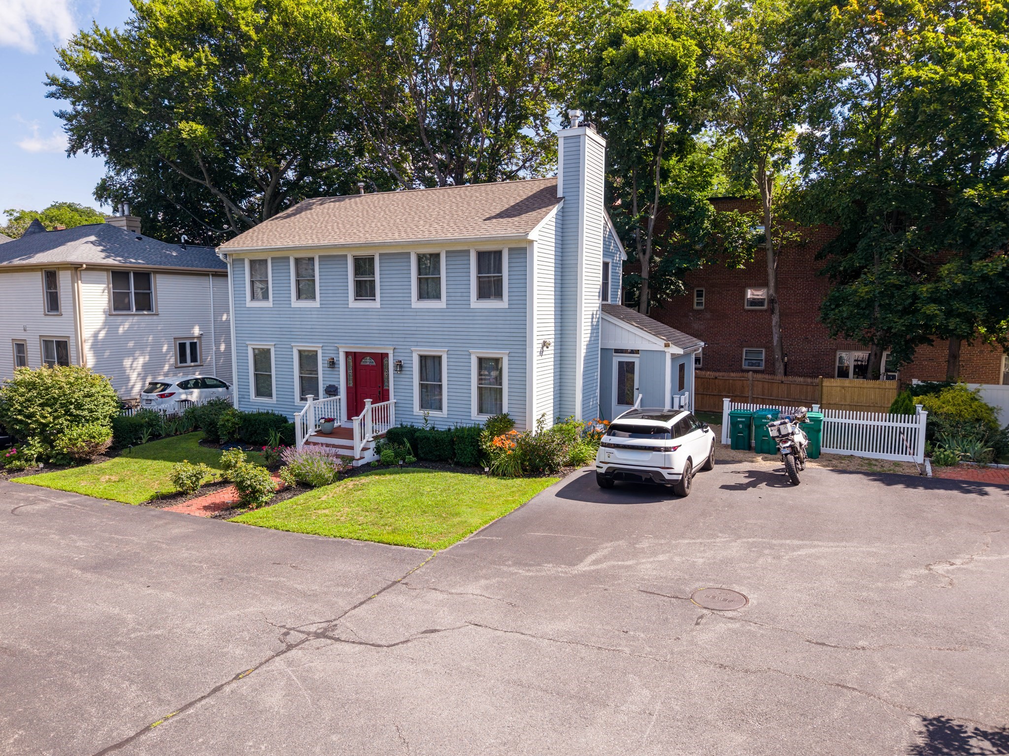 8 Spinney Path # 4 Property Photo 3