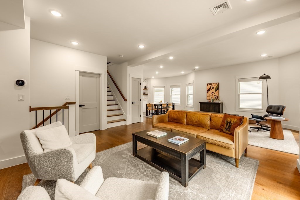 13 Grand View Avenue # 2 Property Photo 8