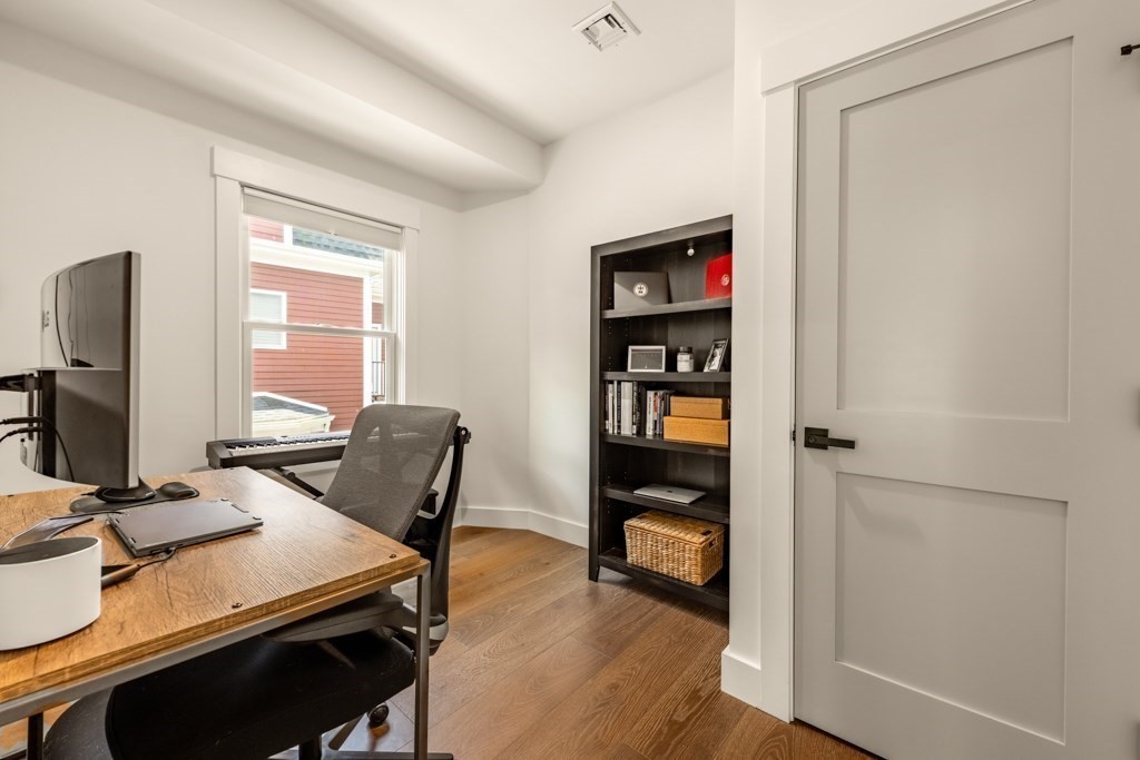 13 Grand View Avenue # 2 Property Photo 11