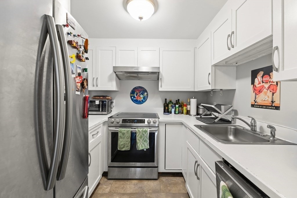 170 Gore Street # 417 Property Photo 7