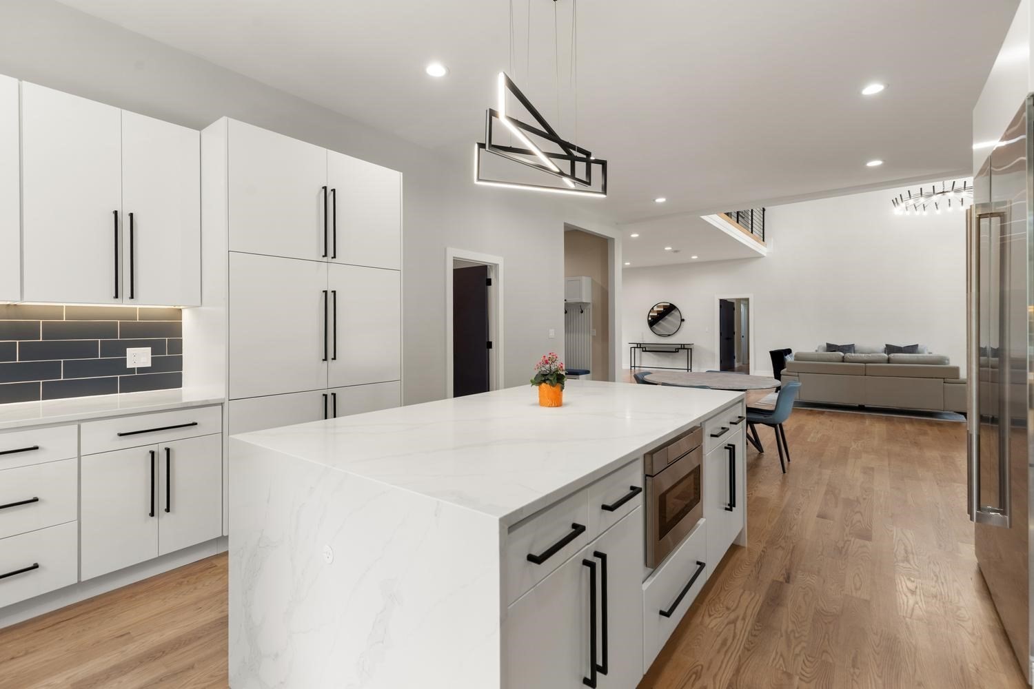 8 Jonathan Road Property Photo 16