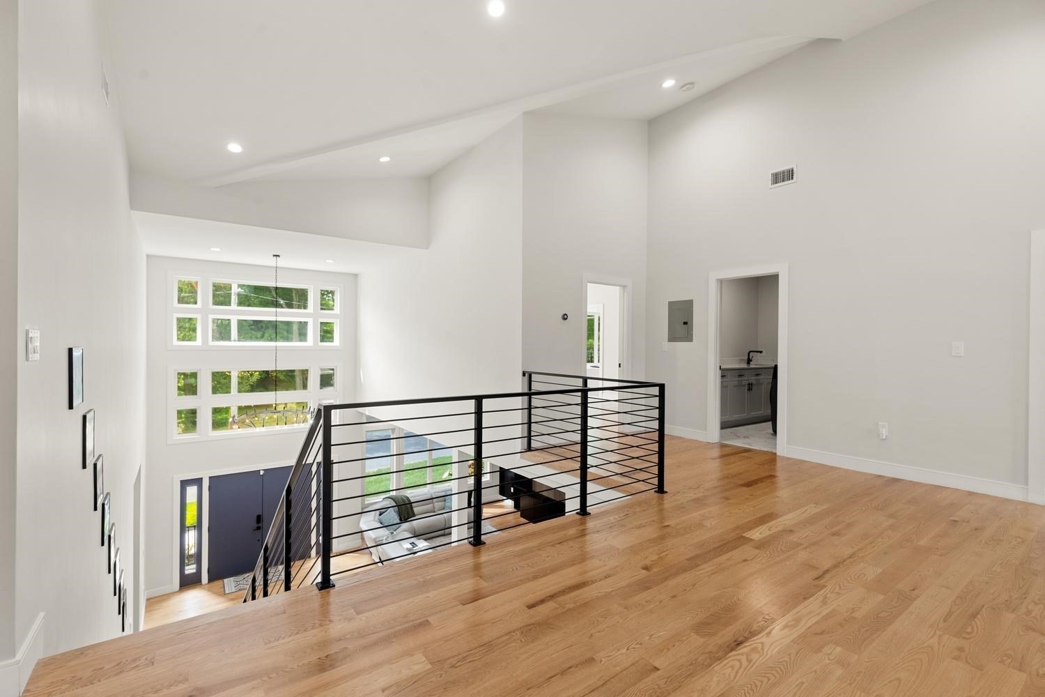 8 Jonathan Road Property Photo 20