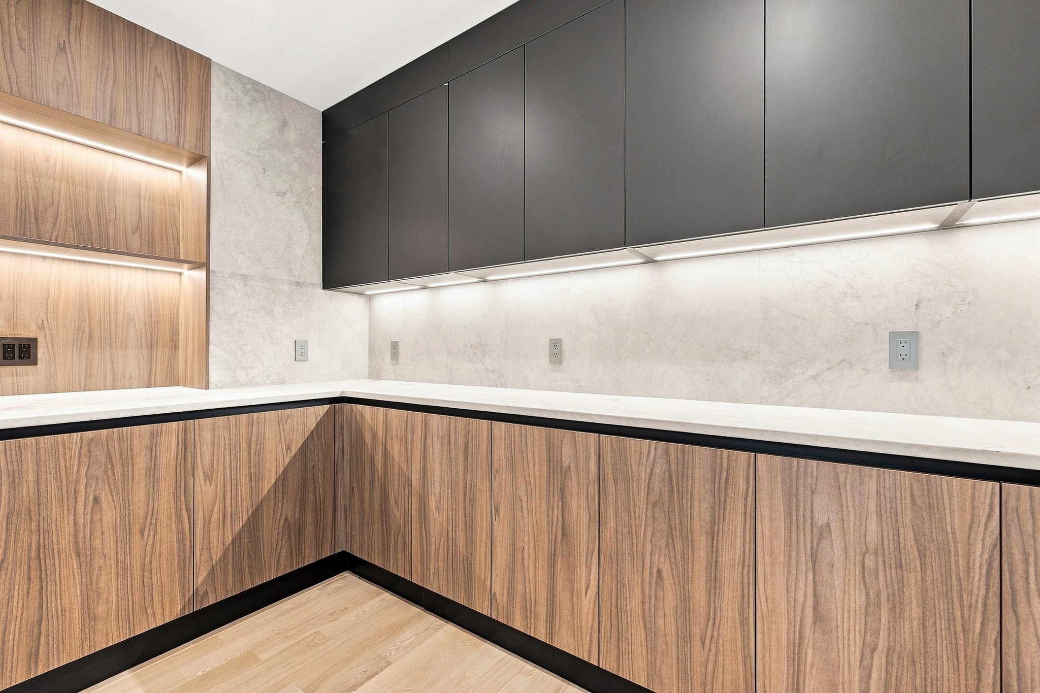 63-65 Commonwealth Avenue # 65 Property Photo 15