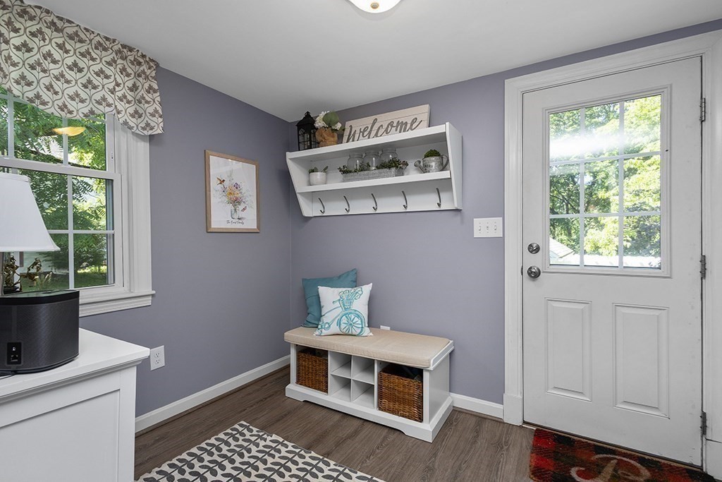 107 Summer St Property Photo 23
