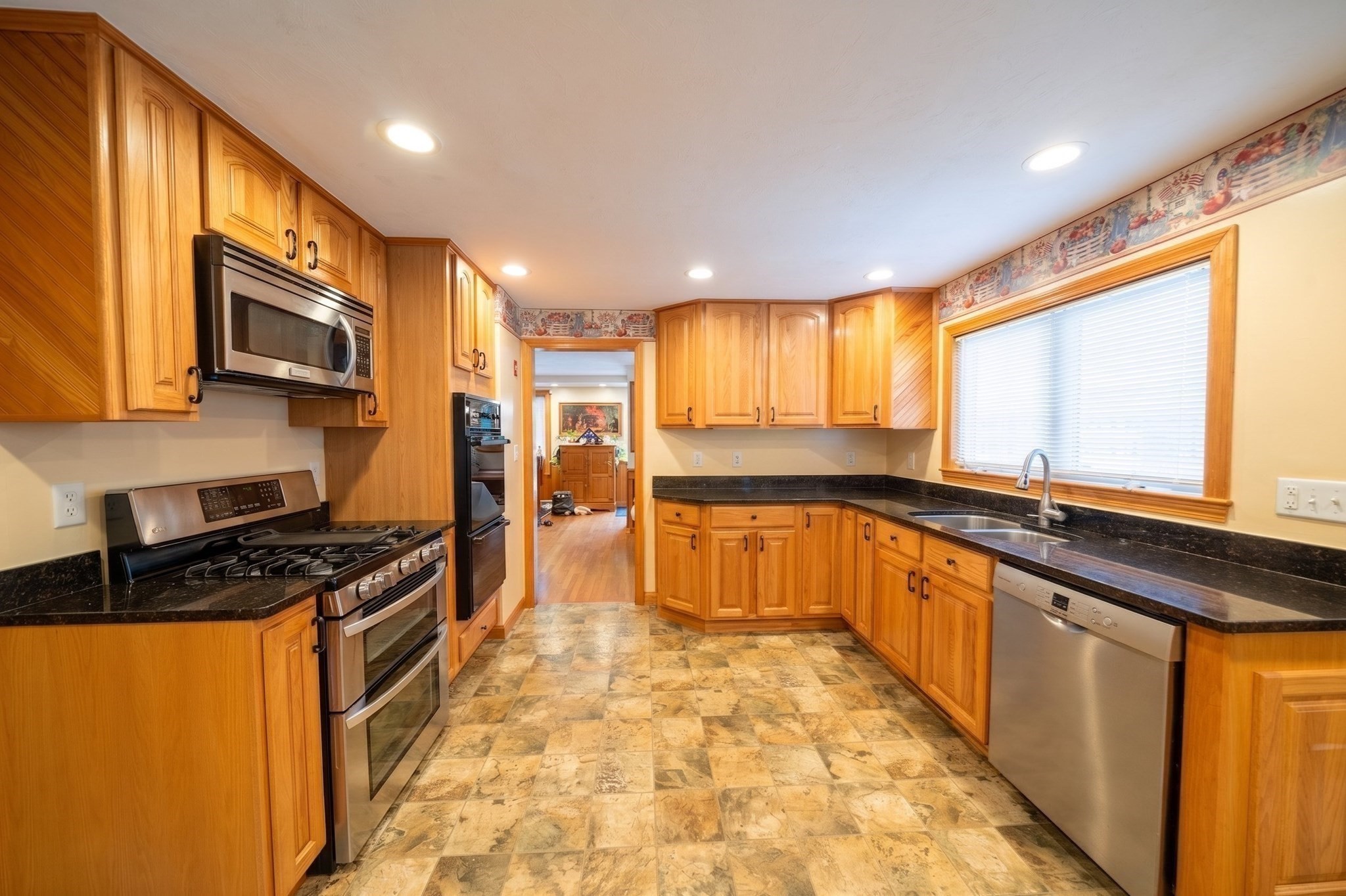 773 Washington Street Property Photo 10