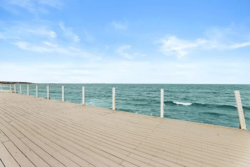 91 Surfside Road Property Photo 4