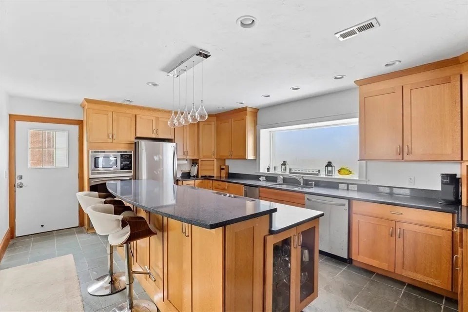 91 Surfside Road Property Photo 11