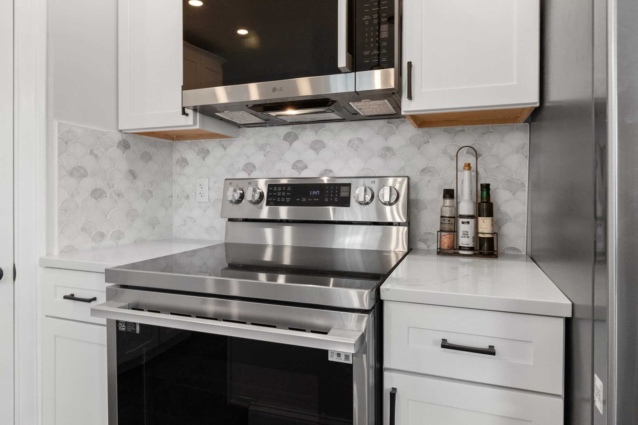 13 Estes Street Property Photo 3