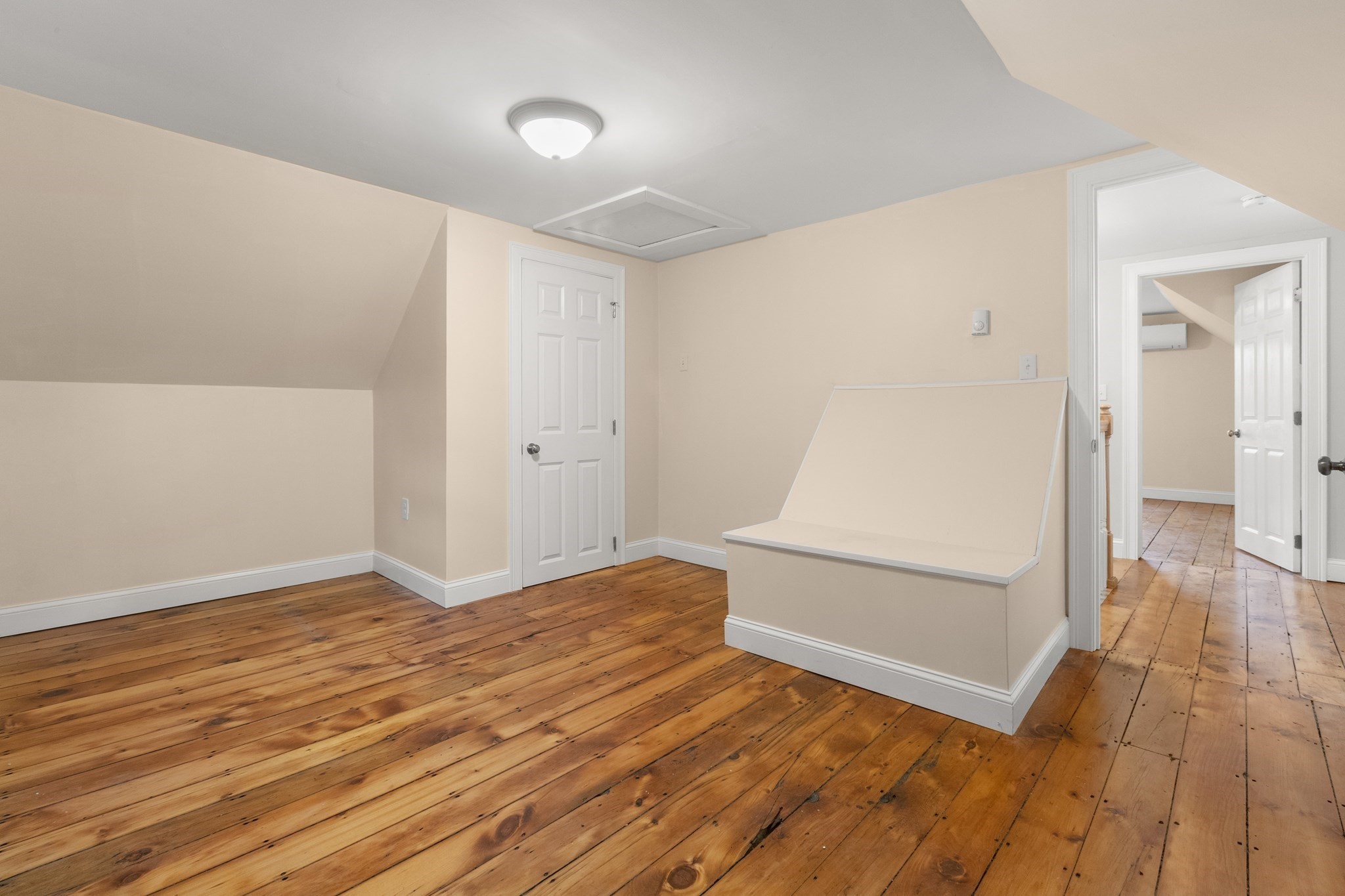 13 Estes Street Property Photo 22