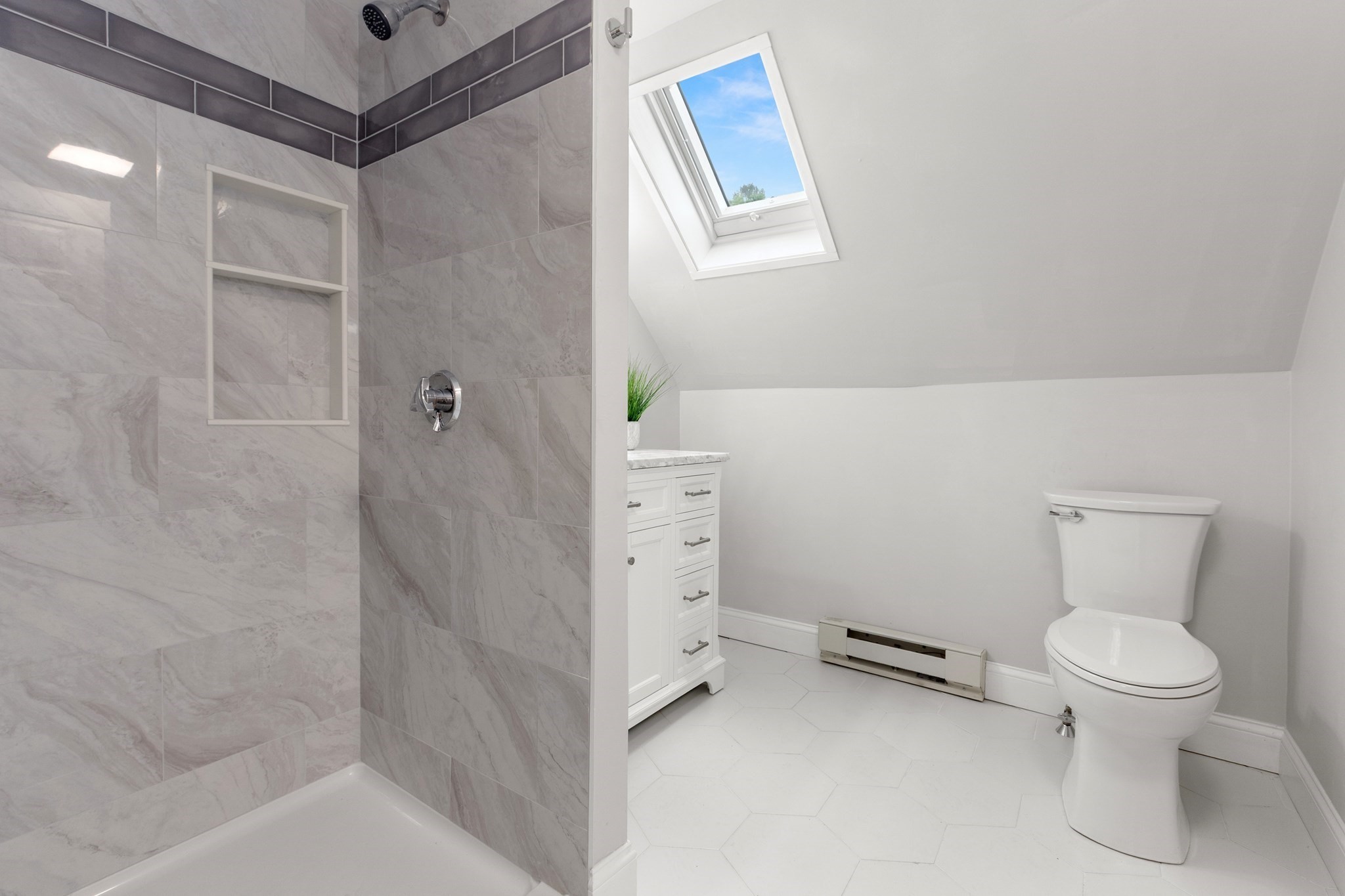 13 Estes Street Property Photo 25