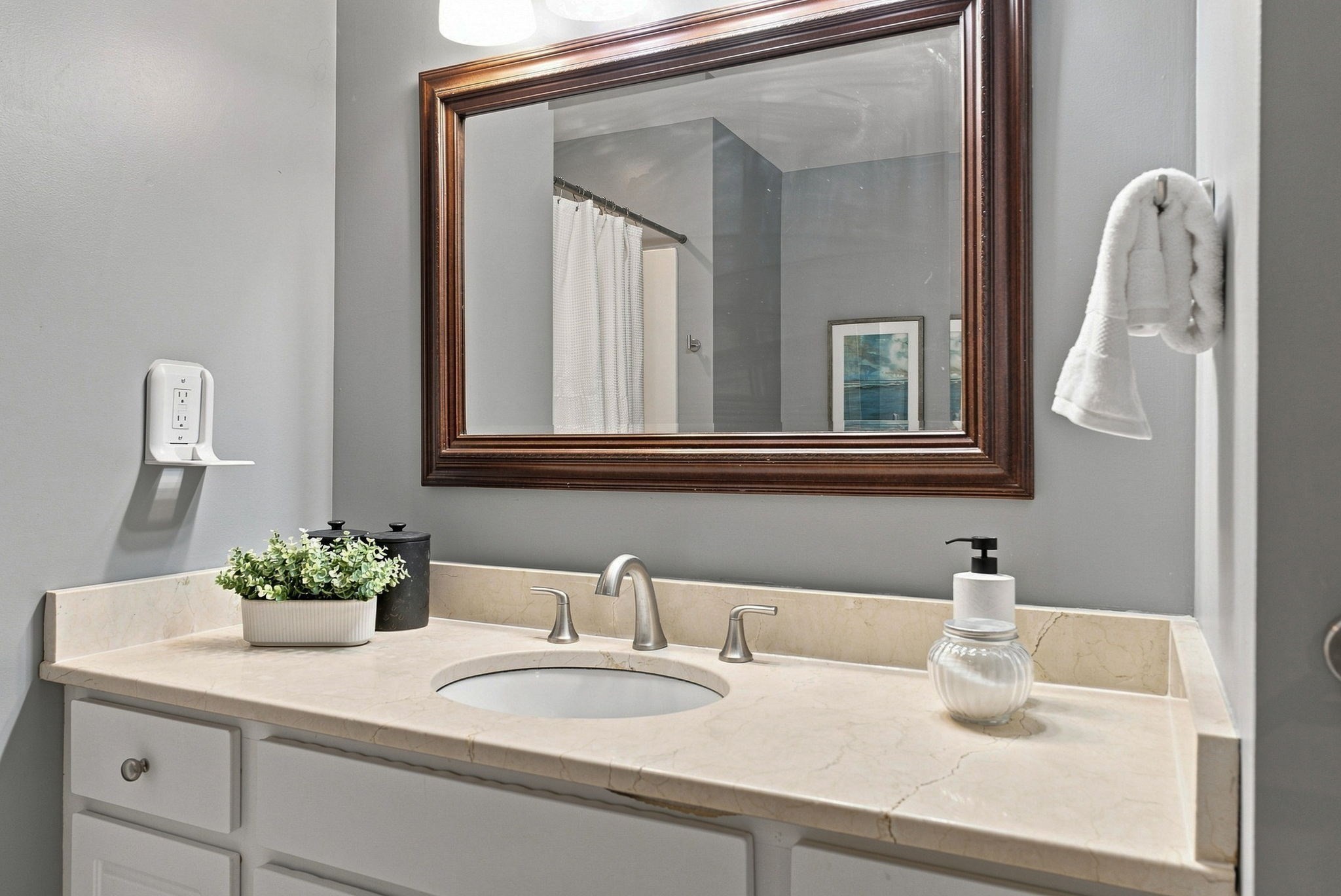 120 Wyllis Avenue # 104 Property Photo 19