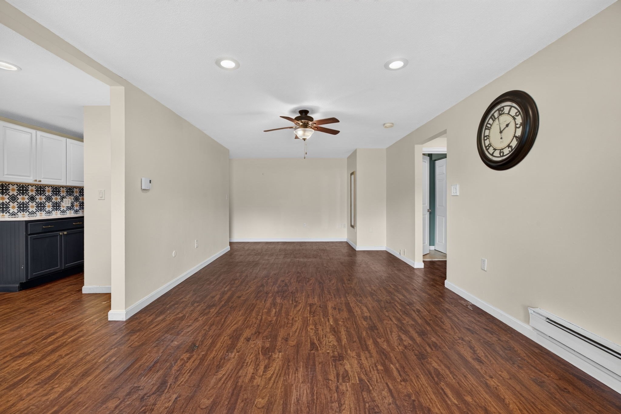 15 Foundry St # C4 Property Photo 4
