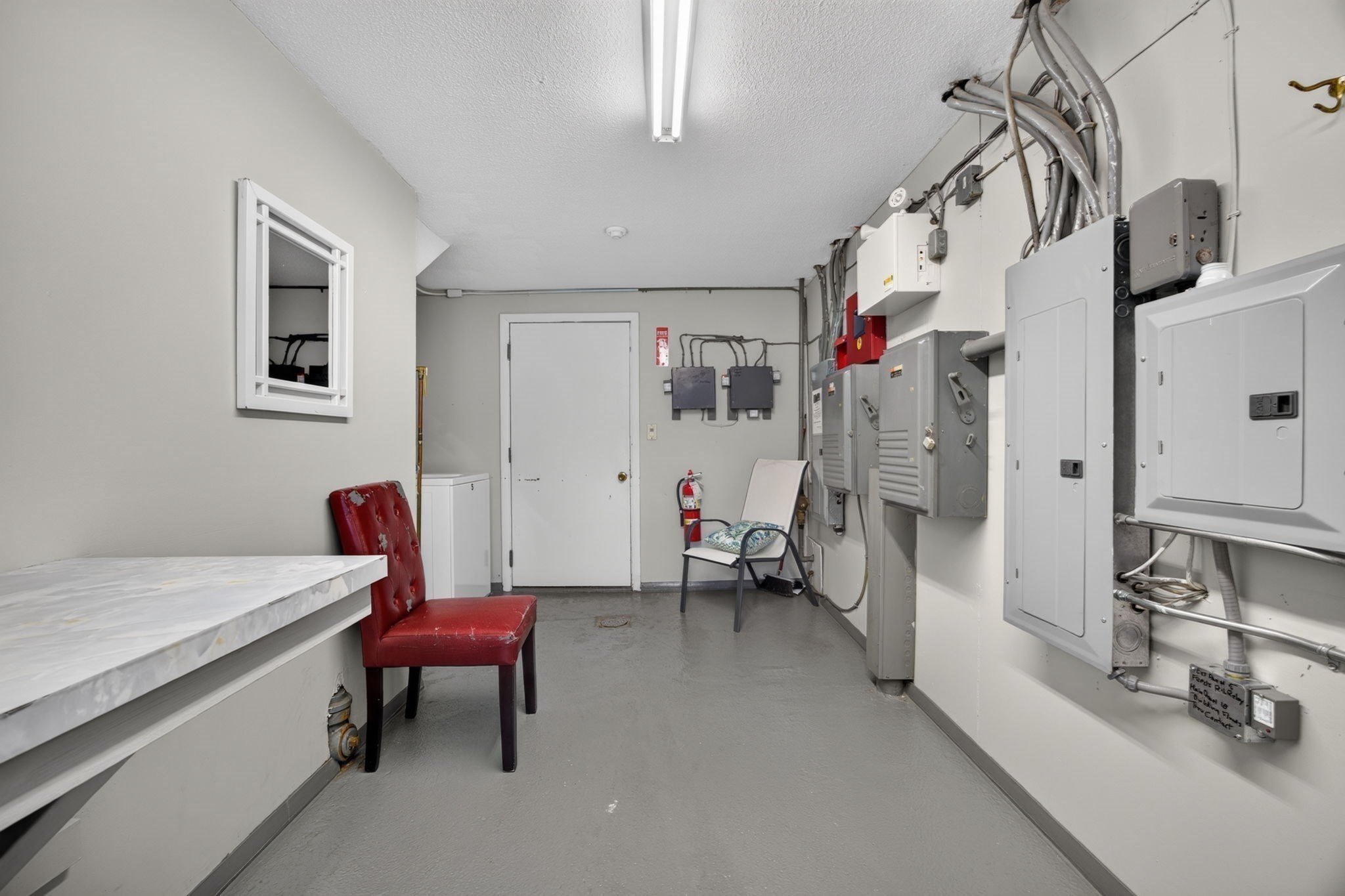 15 Foundry St # C4 Property Photo 25