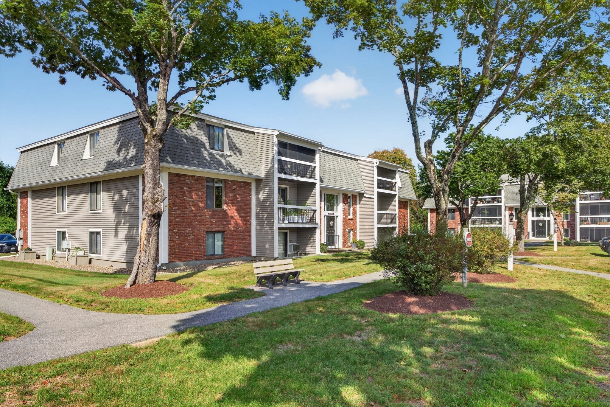 15 Foundry St # C4 Property Photo 29