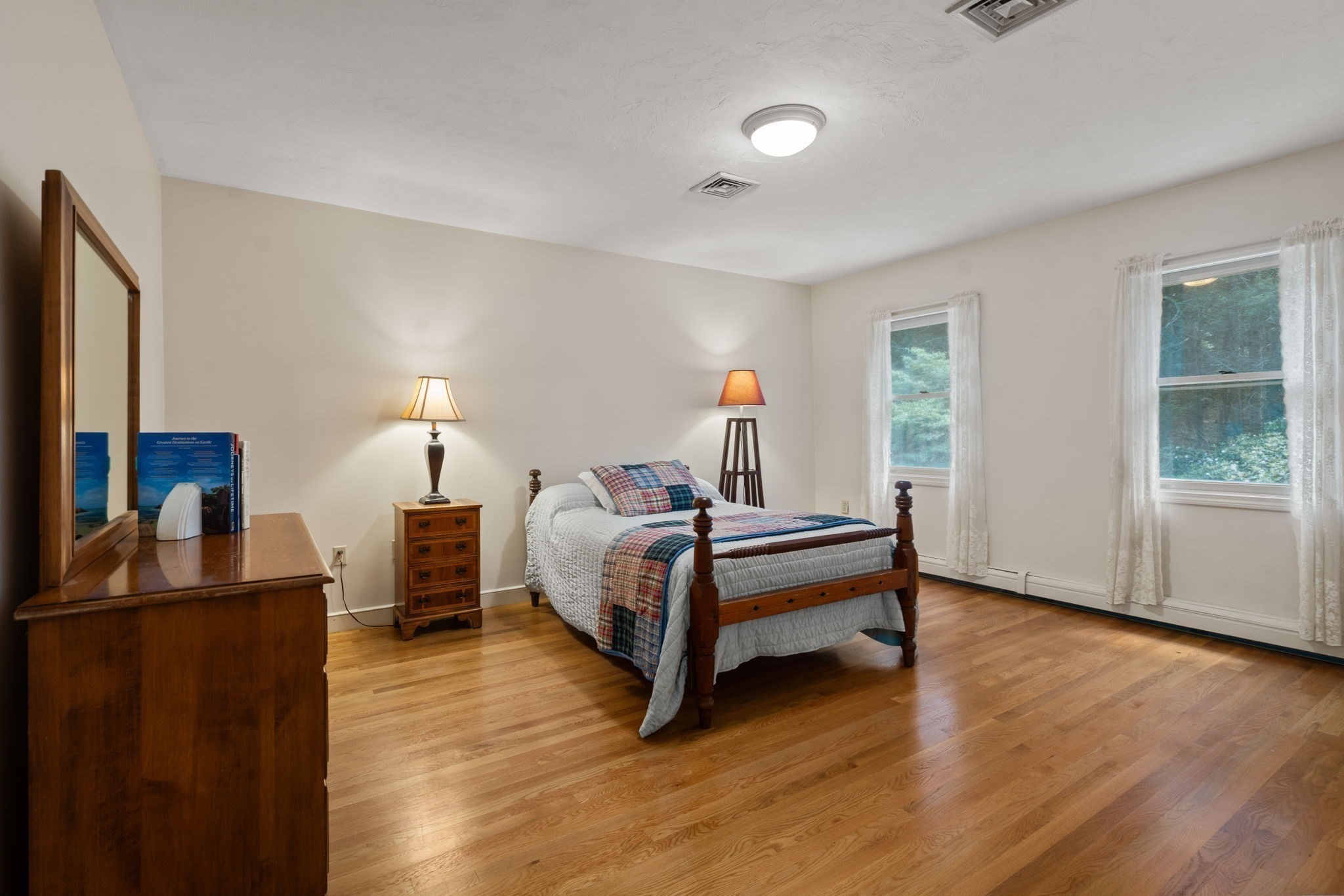 105 Green Street Property Photo 10