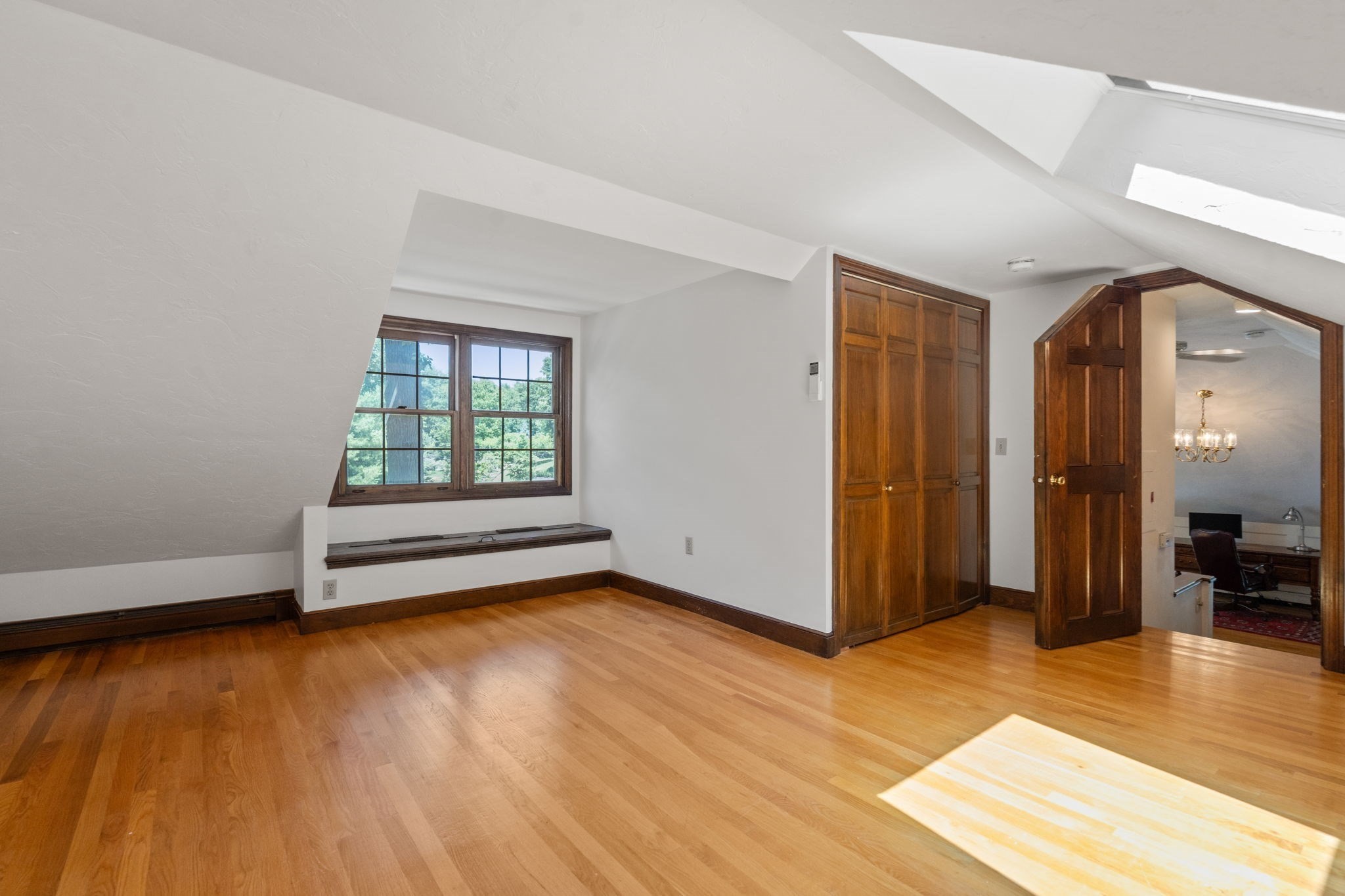 105 Green Street Property Photo 21