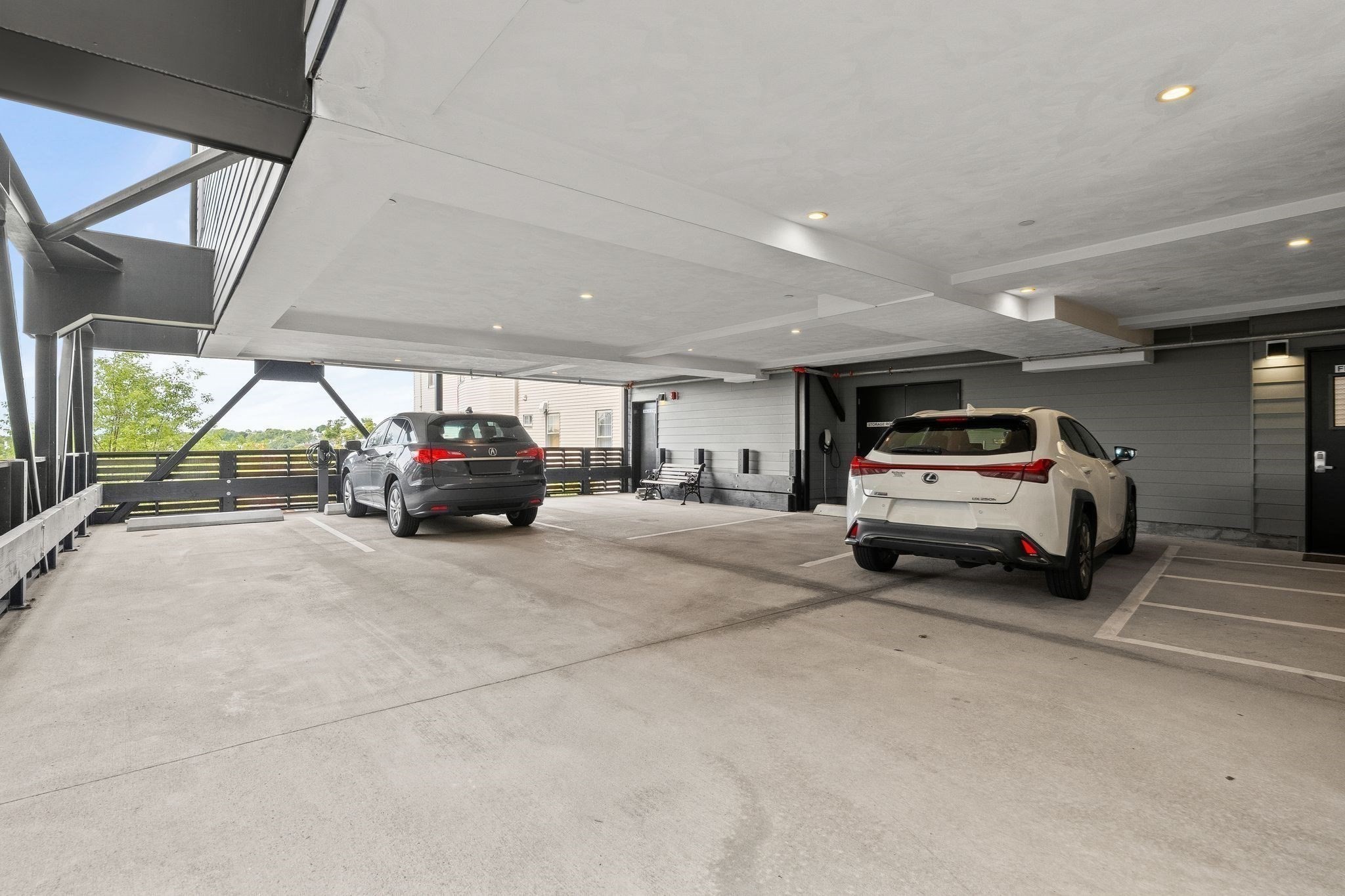 52 Fisher Avenue # 302 Property Photo 22
