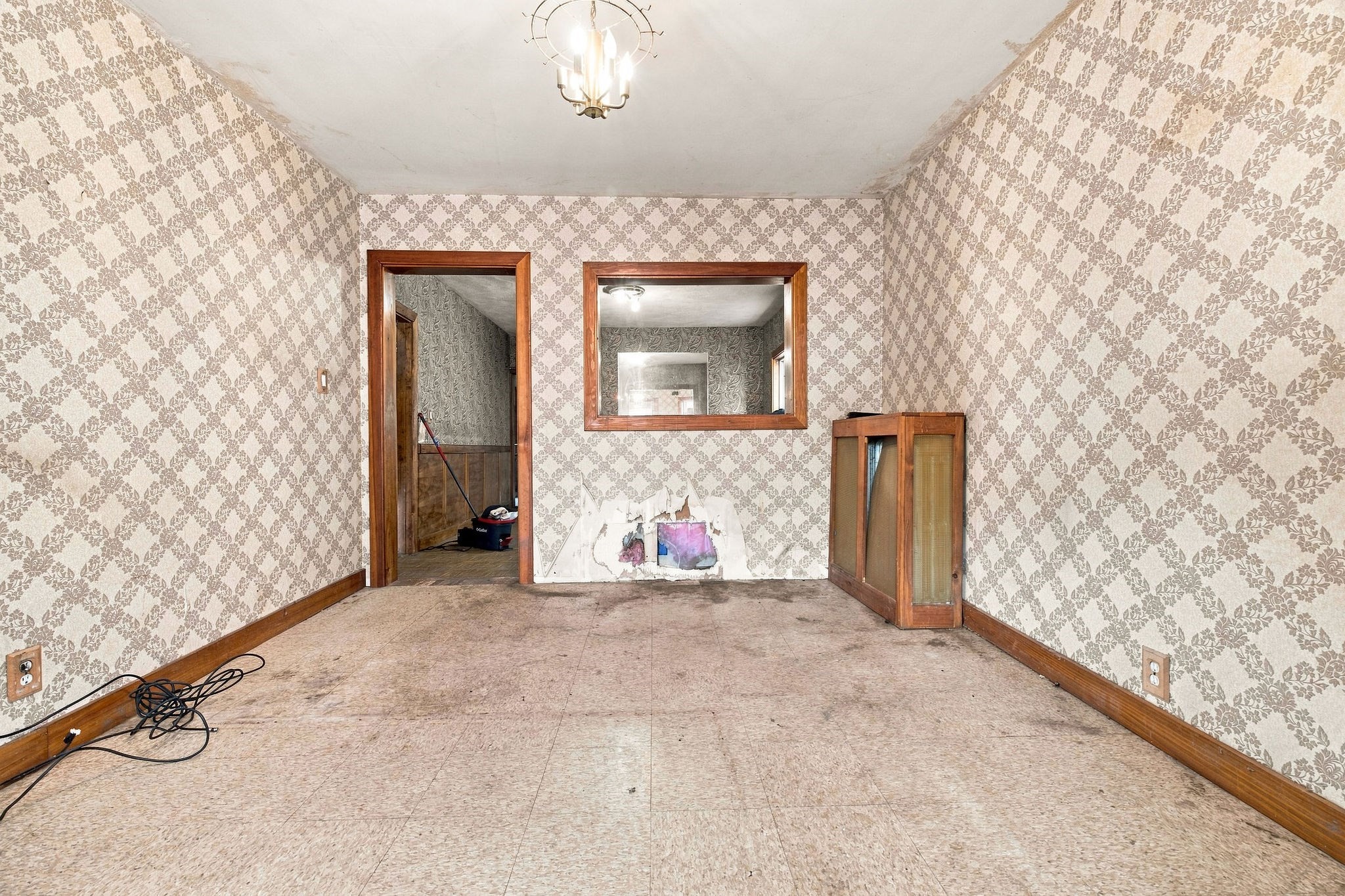 638 Mystic Ave Property Photo 3