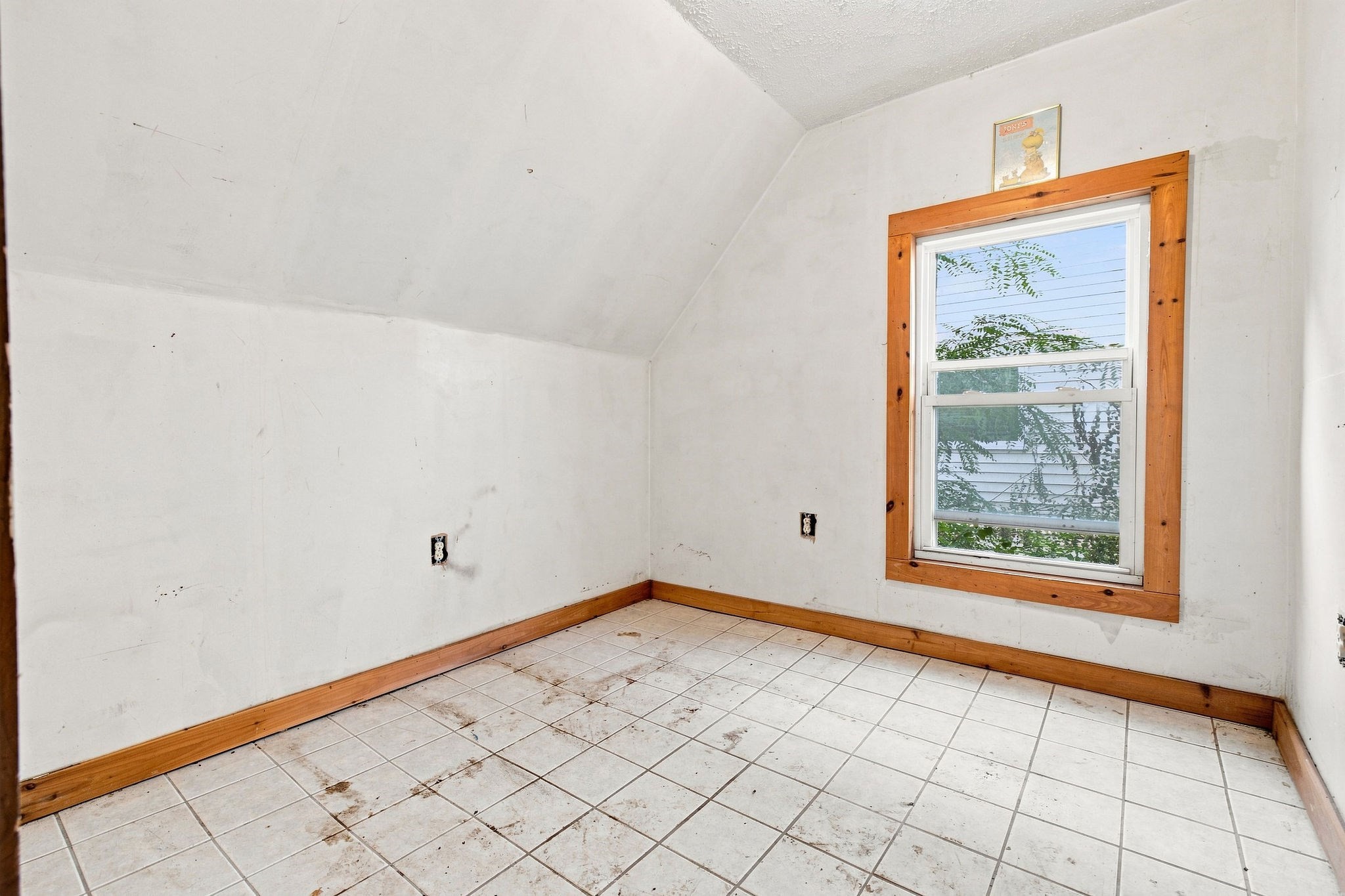 638 Mystic Ave Property Photo 8