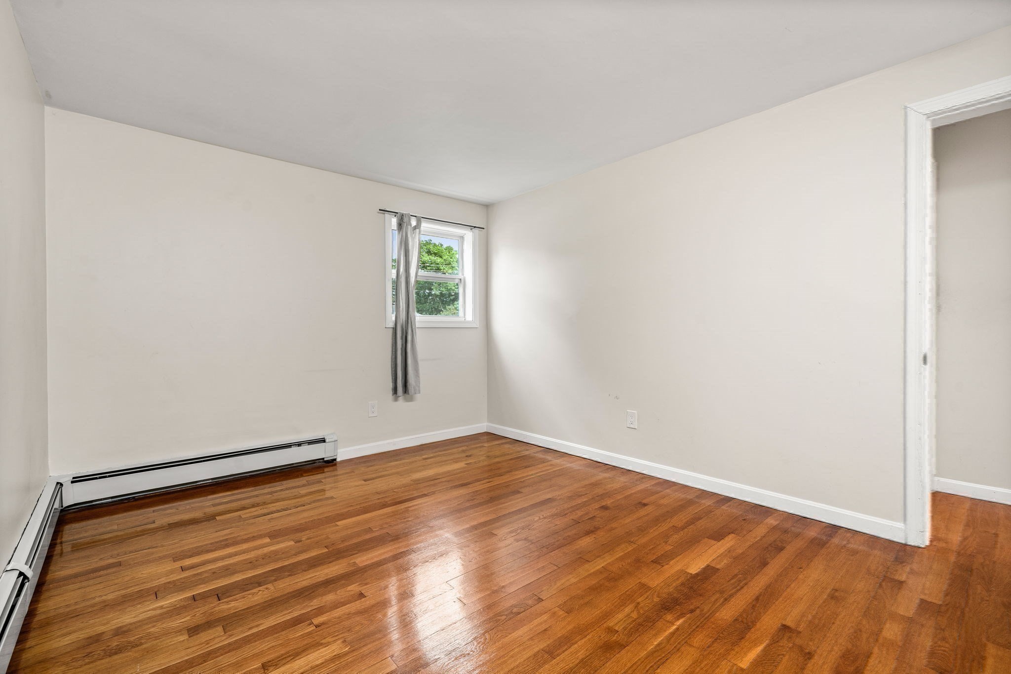 4 Niles Rd Property Photo 24
