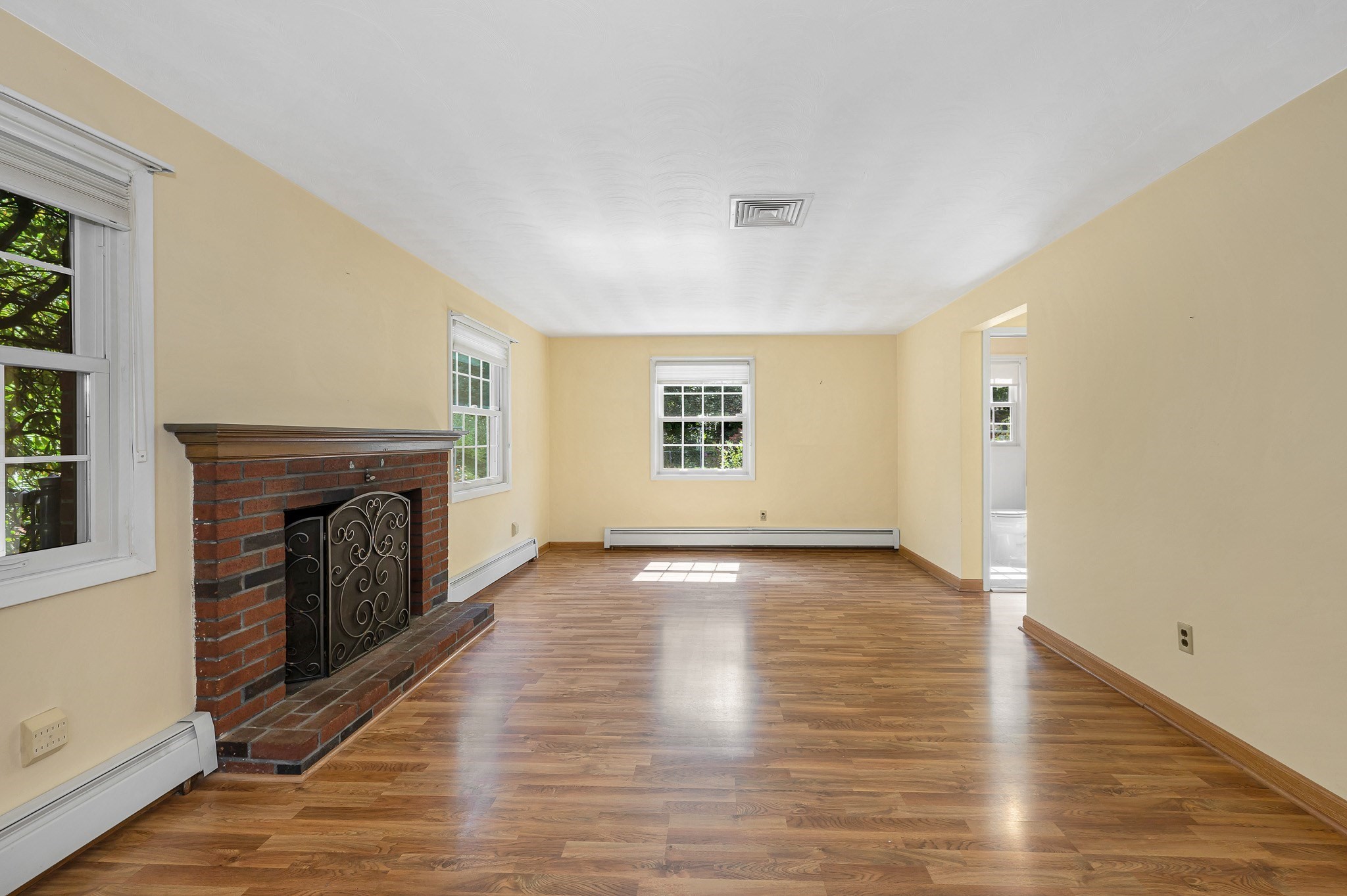 16 Porter Rd Property Photo 4