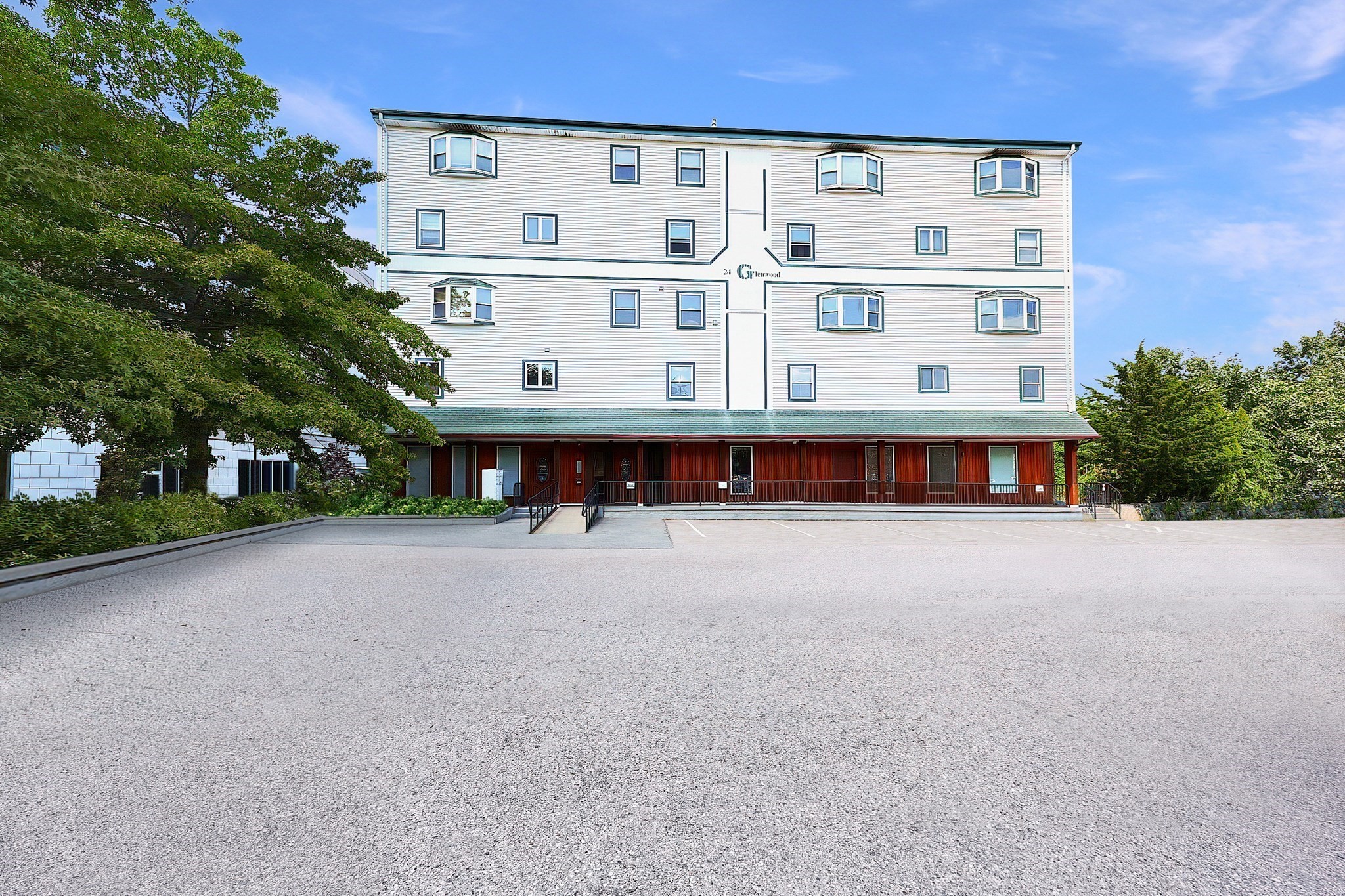 24 Glenwood Avenue # 3 Property Photo 2