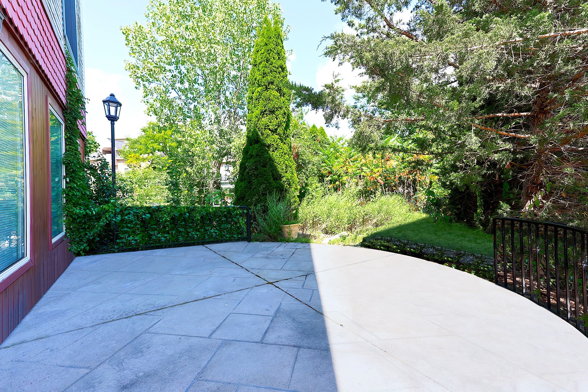 24 Glenwood Avenue # 3 Property Photo 3