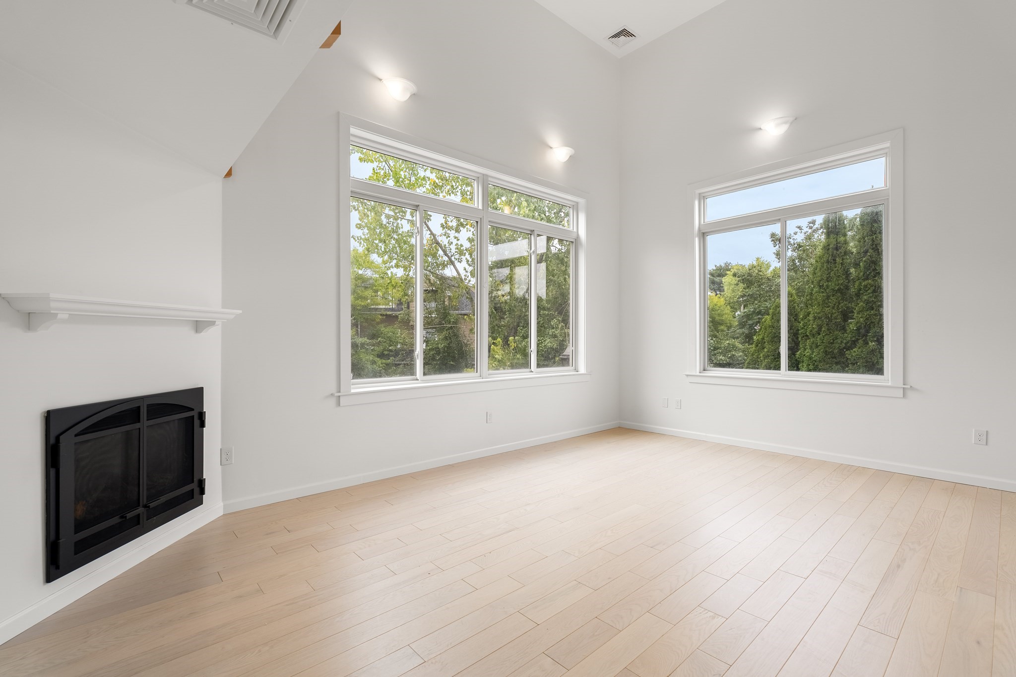 24 Glenwood Avenue # 3 Property Photo 9