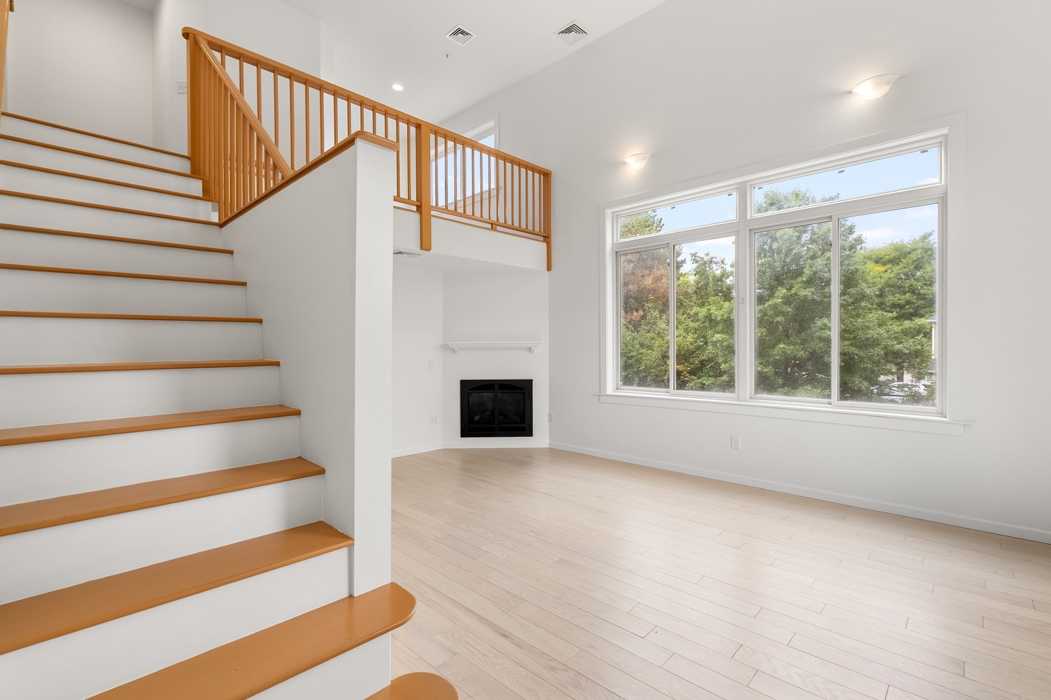 24 Glenwood Avenue # 3 Property Photo 15