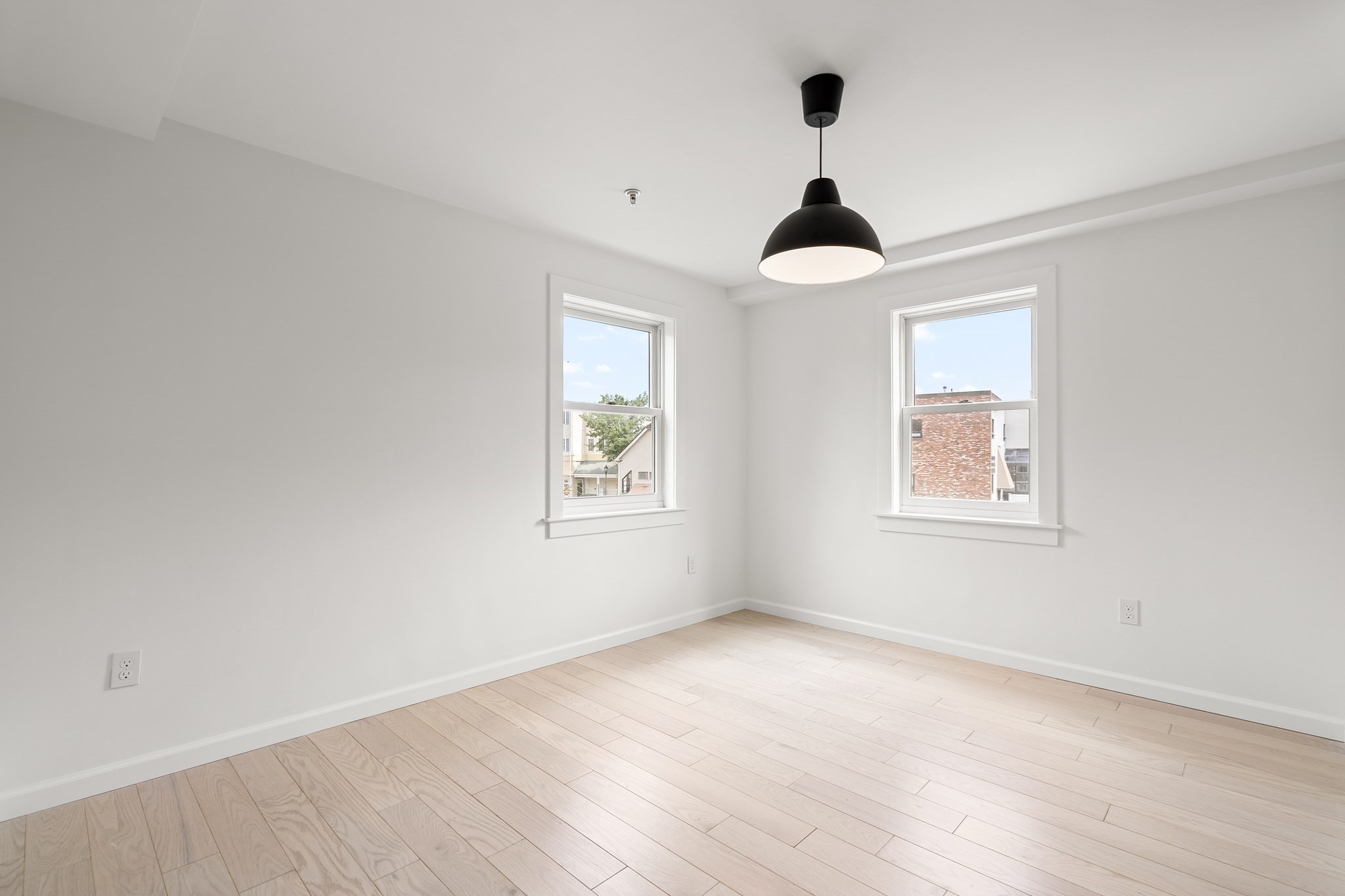 24 Glenwood Avenue # 3 Property Photo 23