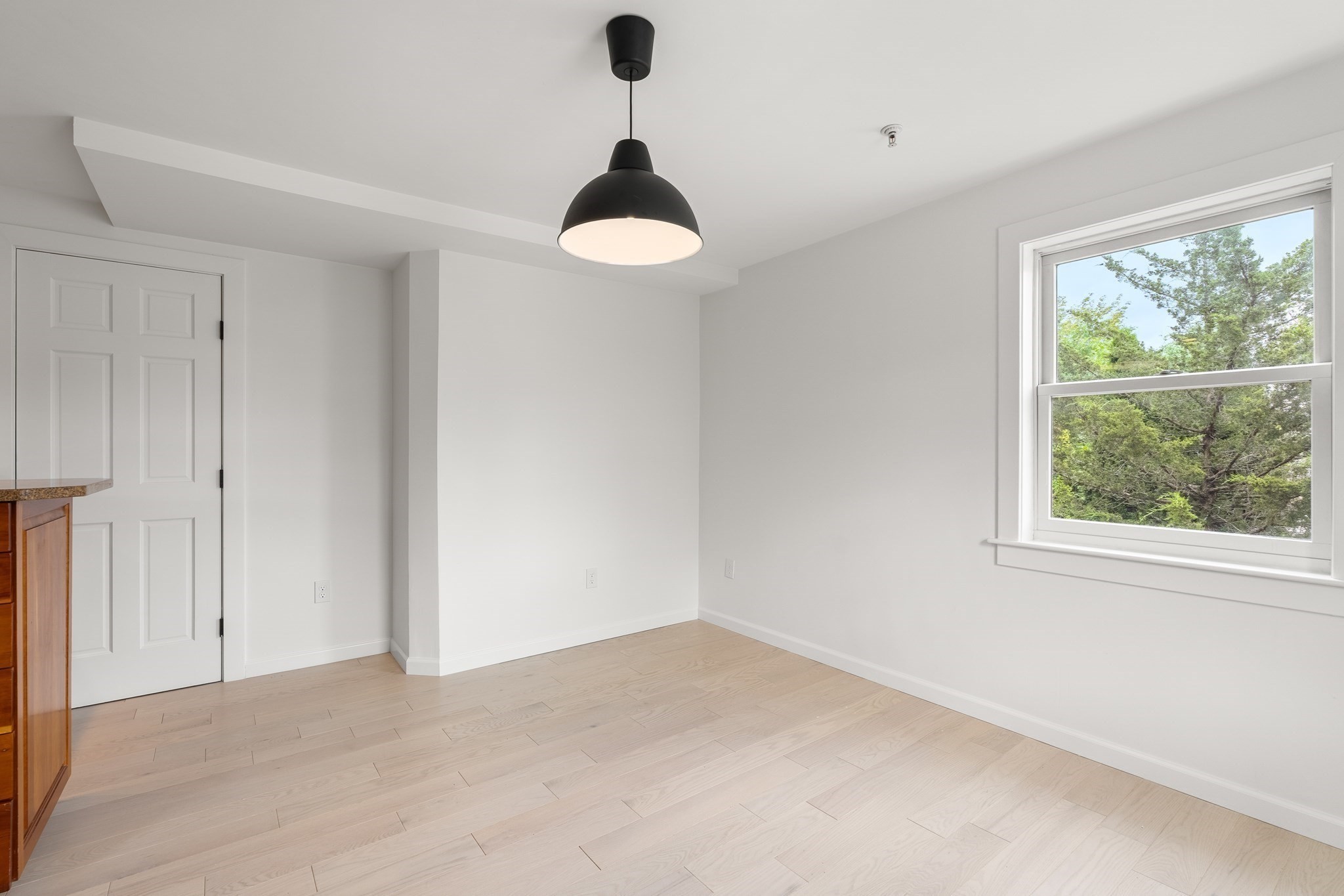 24 Glenwood Avenue # 3 Property Photo 24