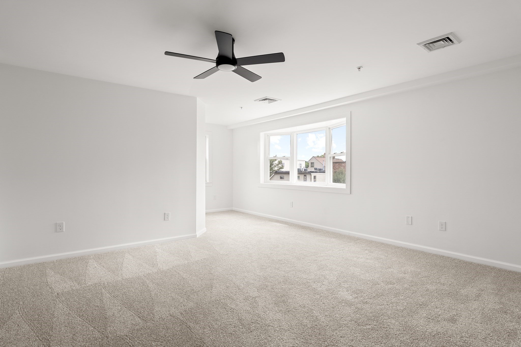 24 Glenwood Avenue # 3 Property Photo 32