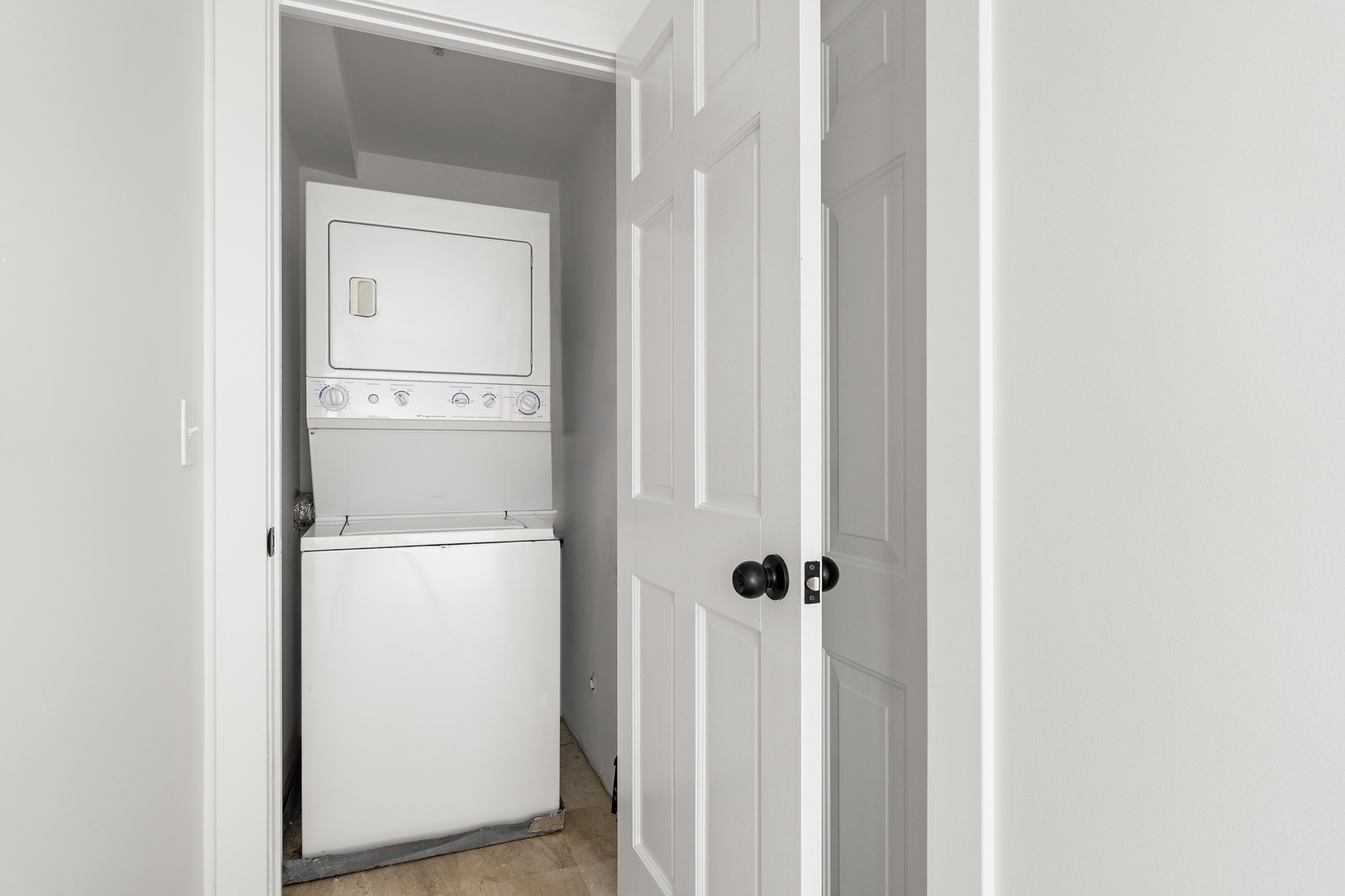 24 Glenwood Avenue # 3 Property Photo 42