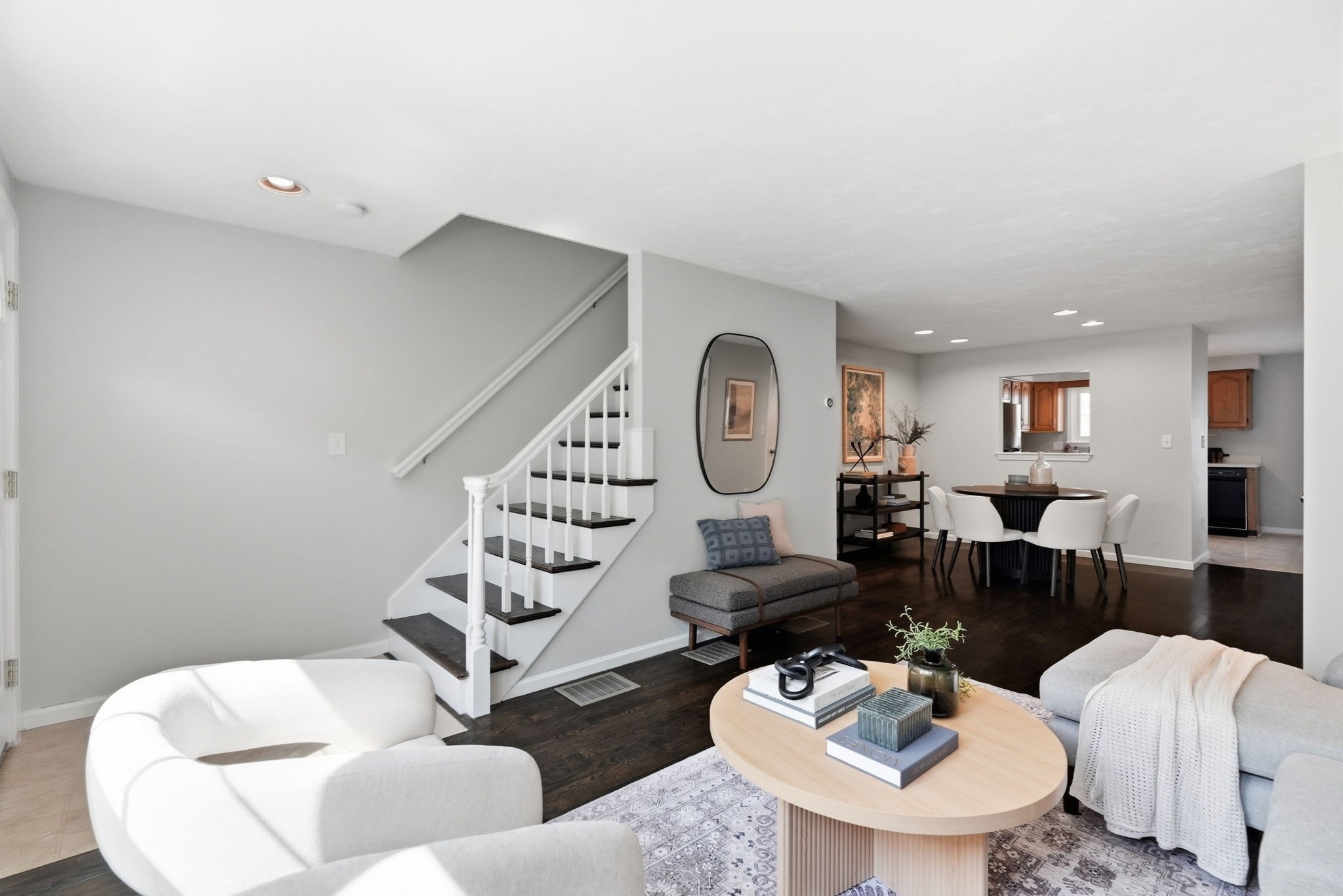 35 Merrymount Rd # 3 Property Photo 4