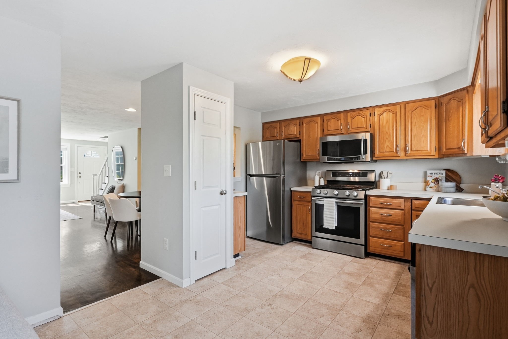 35 Merrymount Rd # 3 Property Photo 11