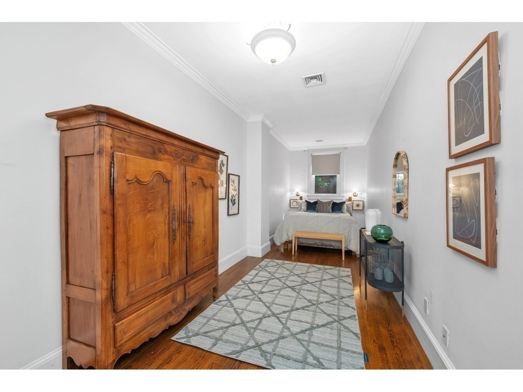 280 Commonwealth Avenue # 108 Property Photo 9