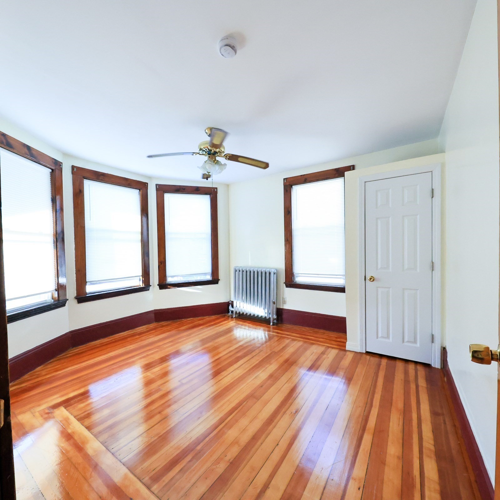 522 Summer St # 3 Property Photo 2