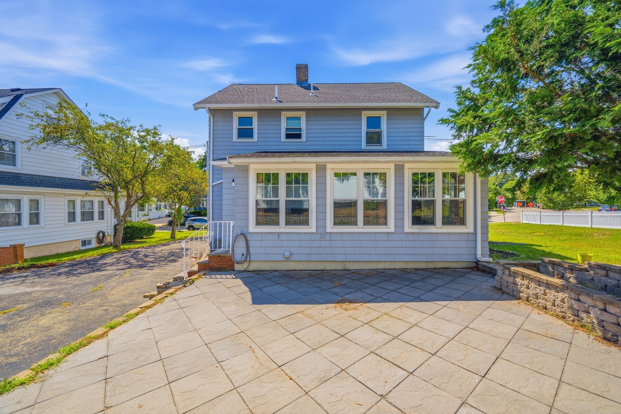 90 Standish Ave Property Photo 4